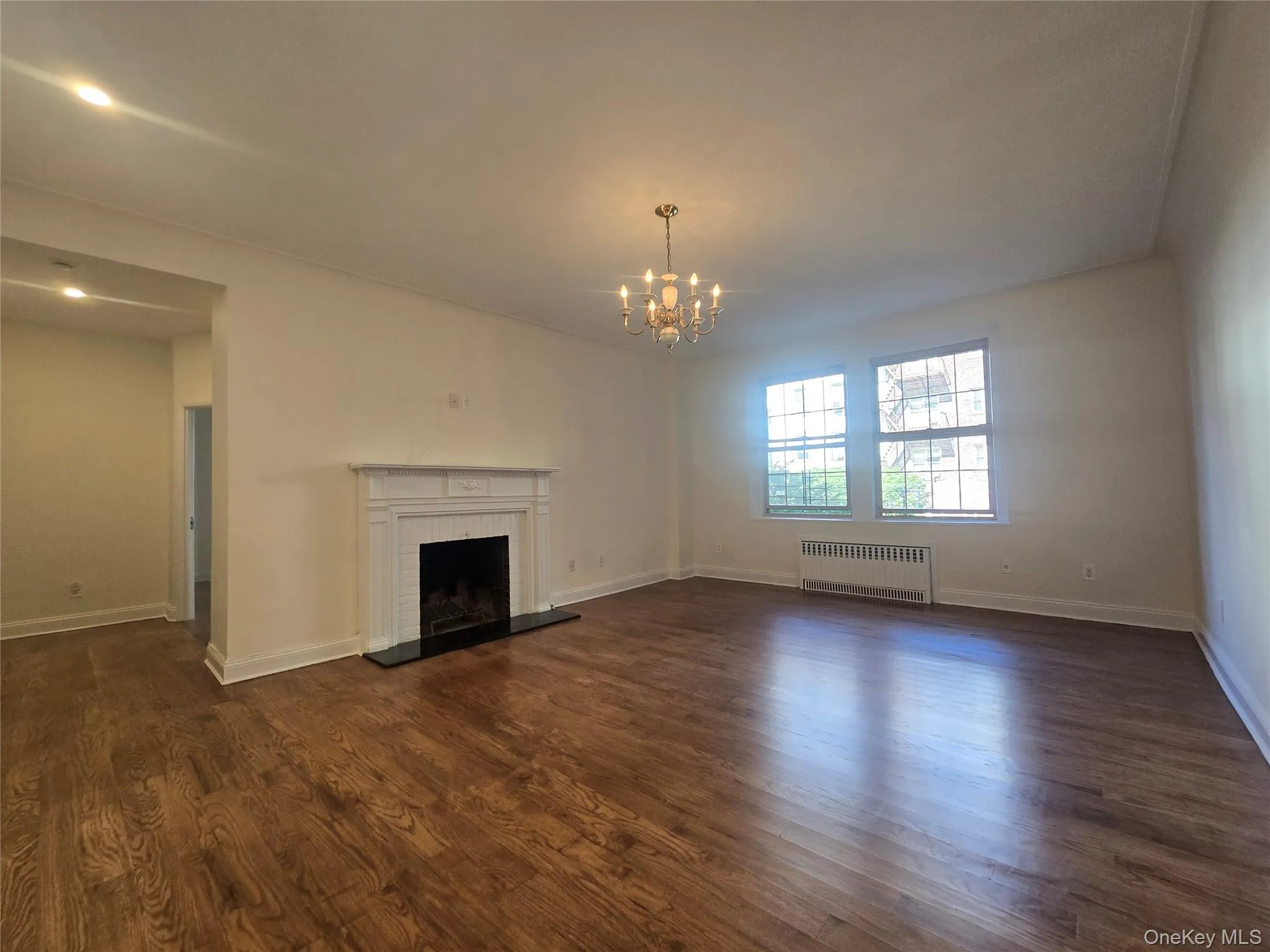 8309 Talbot Street, New York, NY, 3 Bedrooms Bedrooms, 4 Rooms Rooms,2 BathroomsBathrooms,Residential Lease,For Rent,Talbot,0,1050787 8309 Talbot Street, New York, NY, 3 Bedrooms Bedrooms, 4 Rooms Rooms,2 BathroomsBathrooms,Residential Lease,For Rent,Talbot,0,1050787