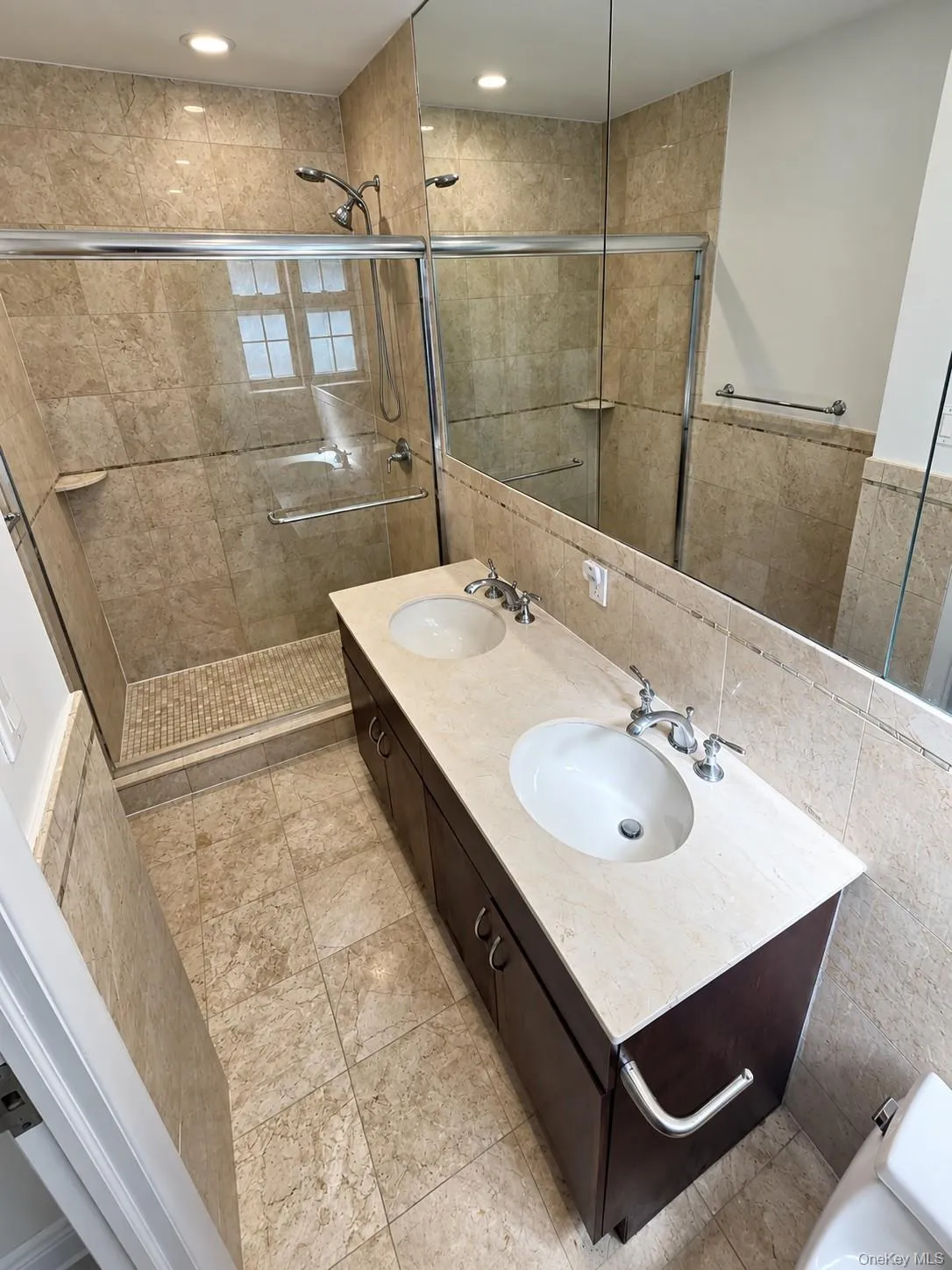8309 Talbot Street, New York, NY, 3 Bedrooms Bedrooms, 4 Rooms Rooms,2 BathroomsBathrooms,Residential Lease,For Rent,Talbot,0,1050787 8309 Talbot Street, New York, NY, 3 Bedrooms Bedrooms, 4 Rooms Rooms,2 BathroomsBathrooms,Residential Lease,For Rent,Talbot,0,1050787