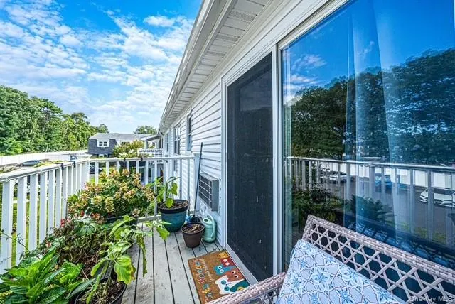 260 Waverly Avenue, Brookhaven, NY, 1 Bedroom Bedrooms, 4 Rooms Rooms,1 BathroomBathrooms,Residential,For Rent,Waverly,0,1050793 260 Waverly Avenue, Brookhaven, NY, 1 Bedroom Bedrooms, 4 Rooms Rooms,1 BathroomBathrooms,Residential,For Rent,Waverly,0,1050793