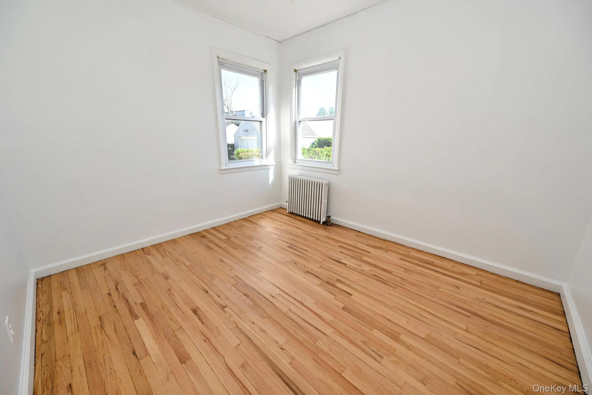 1087 Esther Street, Hempstead, NY, 4 Bedrooms Bedrooms, 8 Rooms Rooms,2 BathroomsBathrooms,Residential,For Rent,Esther,0,1050795 1087 Esther Street, Hempstead, NY, 4 Bedrooms Bedrooms, 8 Rooms Rooms,2 BathroomsBathrooms,Residential,For Rent,Esther,0,1050795