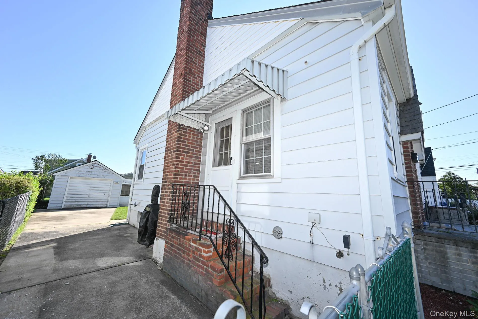1087 Esther Street, Hempstead, NY, 4 Bedrooms Bedrooms, 8 Rooms Rooms,2 BathroomsBathrooms,Residential,For Rent,Esther,0,1050795 1087 Esther Street, Hempstead, NY, 4 Bedrooms Bedrooms, 8 Rooms Rooms,2 BathroomsBathrooms,Residential,For Rent,Esther,0,1050795