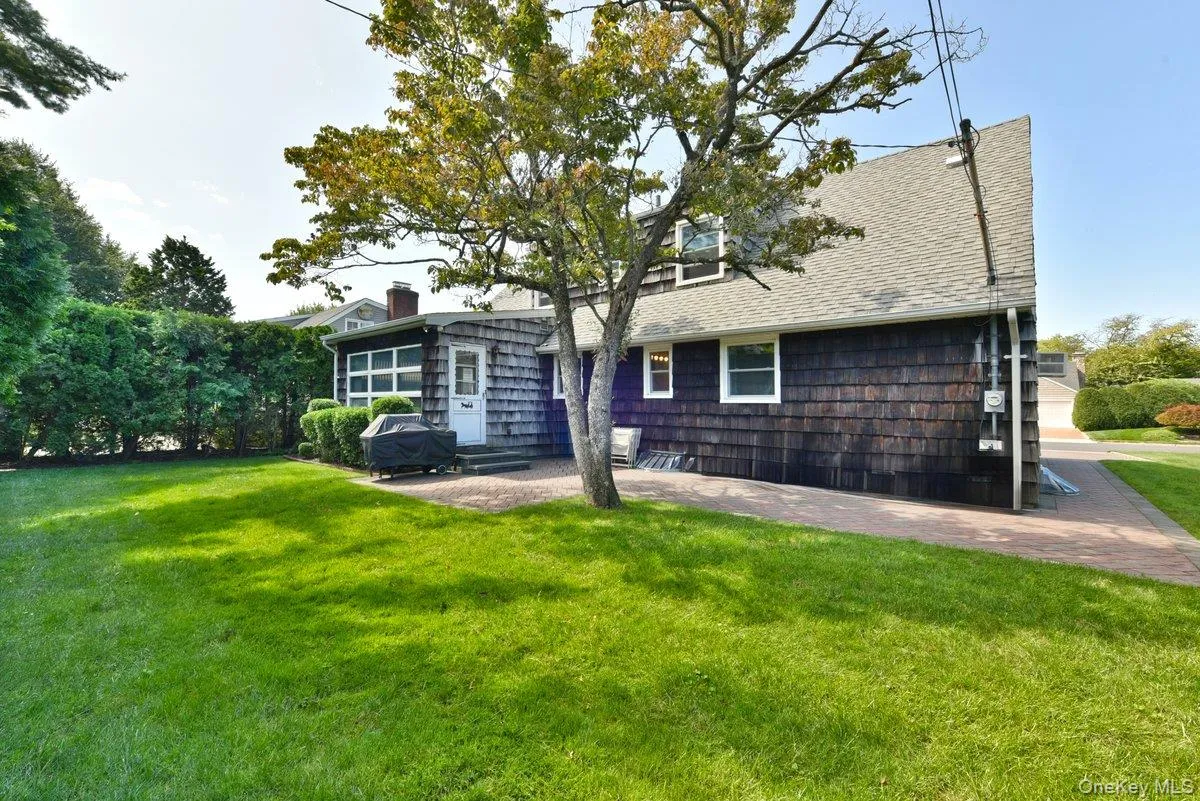 211 Wellington Road, Hempstead, NY, 4 Bedrooms Bedrooms, 8 Rooms Rooms,2 BathroomsBathrooms,Residential,For Rent,Wellington,0,1050799 211 Wellington Road, Hempstead, NY, 4 Bedrooms Bedrooms, 8 Rooms Rooms,2 BathroomsBathrooms,Residential,For Rent,Wellington,0,1050799