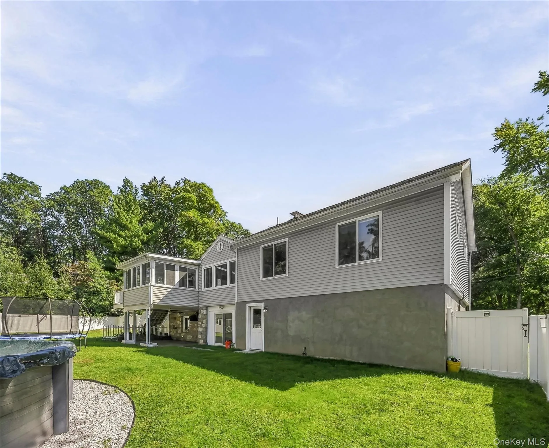 624 Mt View Road, Peekskill, NY, 3 Bedrooms Bedrooms, 12 Rooms Rooms,3 BathroomsBathrooms,Residential,For Rent,Mt View,0,1050800 624 Mt View Road, Peekskill, NY, 3 Bedrooms Bedrooms, 12 Rooms Rooms,3 BathroomsBathrooms,Residential,For Rent,Mt View,0,1050800