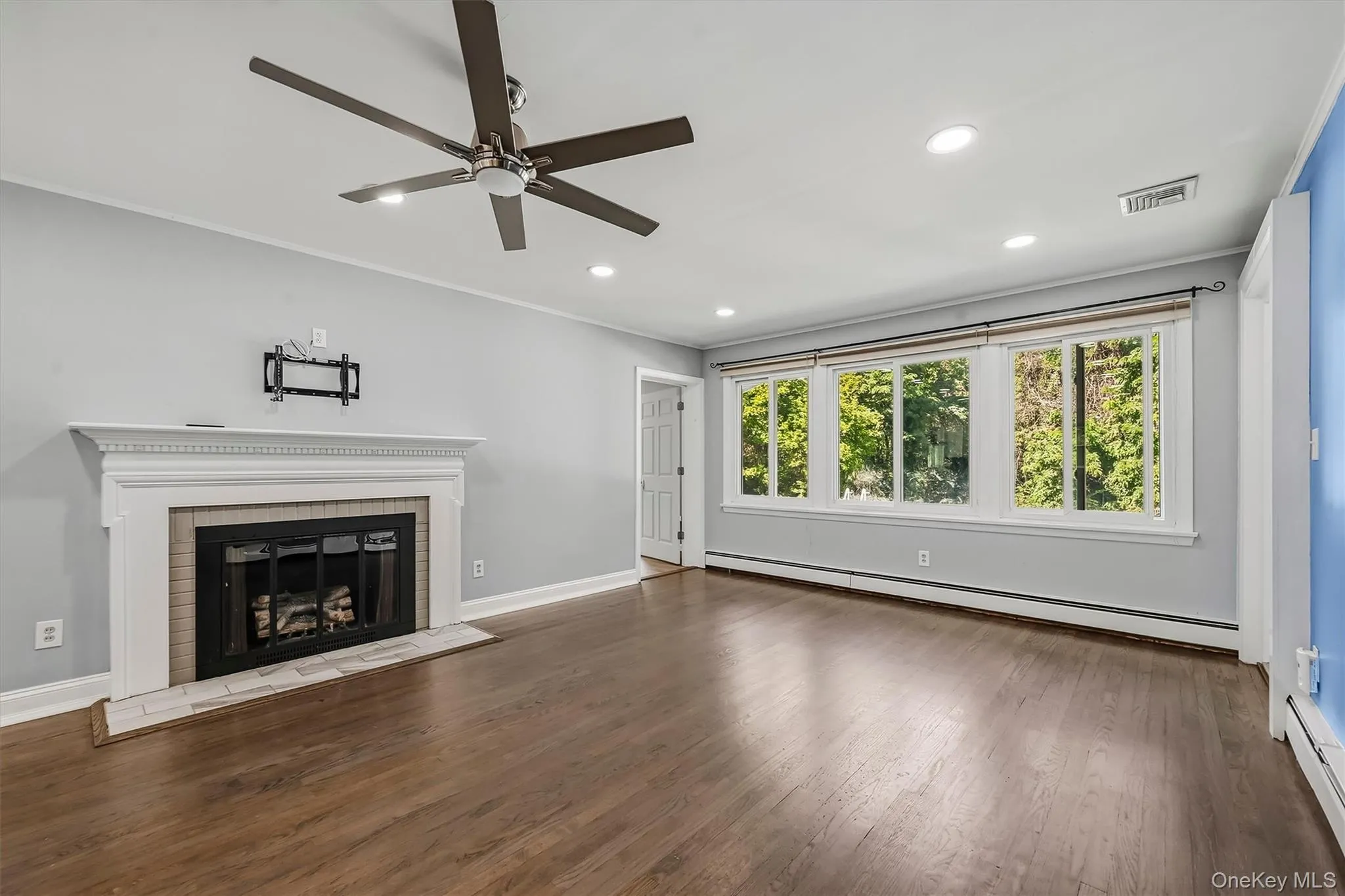 624 Mt View Road, Peekskill, NY, 3 Bedrooms Bedrooms, 12 Rooms Rooms,3 BathroomsBathrooms,Residential,For Rent,Mt View,0,1050800 624 Mt View Road, Peekskill, NY, 3 Bedrooms Bedrooms, 12 Rooms Rooms,3 BathroomsBathrooms,Residential,For Rent,Mt View,0,1050800