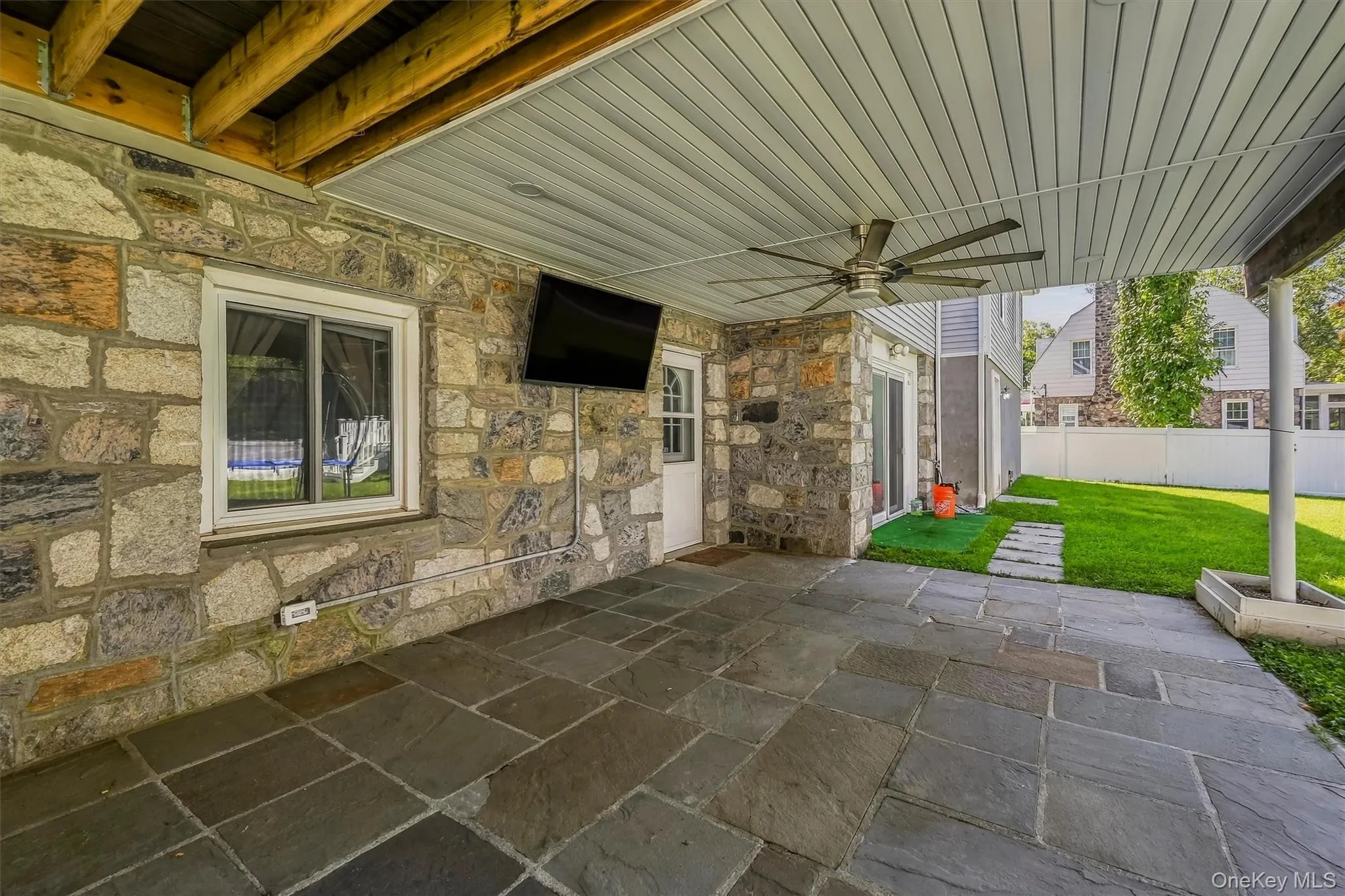 624 Mt View Road, Peekskill, NY, 3 Bedrooms Bedrooms, 12 Rooms Rooms,3 BathroomsBathrooms,Residential,For Rent,Mt View,0,1050800 624 Mt View Road, Peekskill, NY, 3 Bedrooms Bedrooms, 12 Rooms Rooms,3 BathroomsBathrooms,Residential,For Rent,Mt View,0,1050800