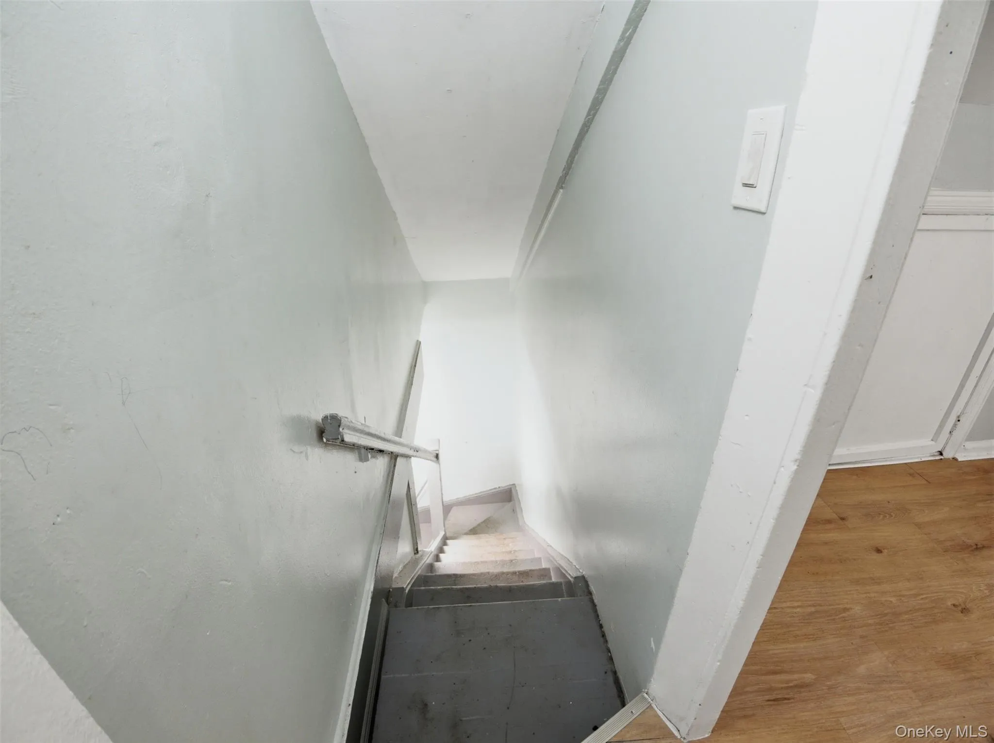 406 South 3rd Avenue, Mount Vernon, NY, 7 Bedrooms Bedrooms, 10 Rooms Rooms,2 BathroomsBathrooms,Residential Lease,For Rent,South 3rd,0,1050804 406 South 3rd Avenue, Mount Vernon, NY, 7 Bedrooms Bedrooms, 10 Rooms Rooms,2 BathroomsBathrooms,Residential Lease,For Rent,South 3rd,0,1050804