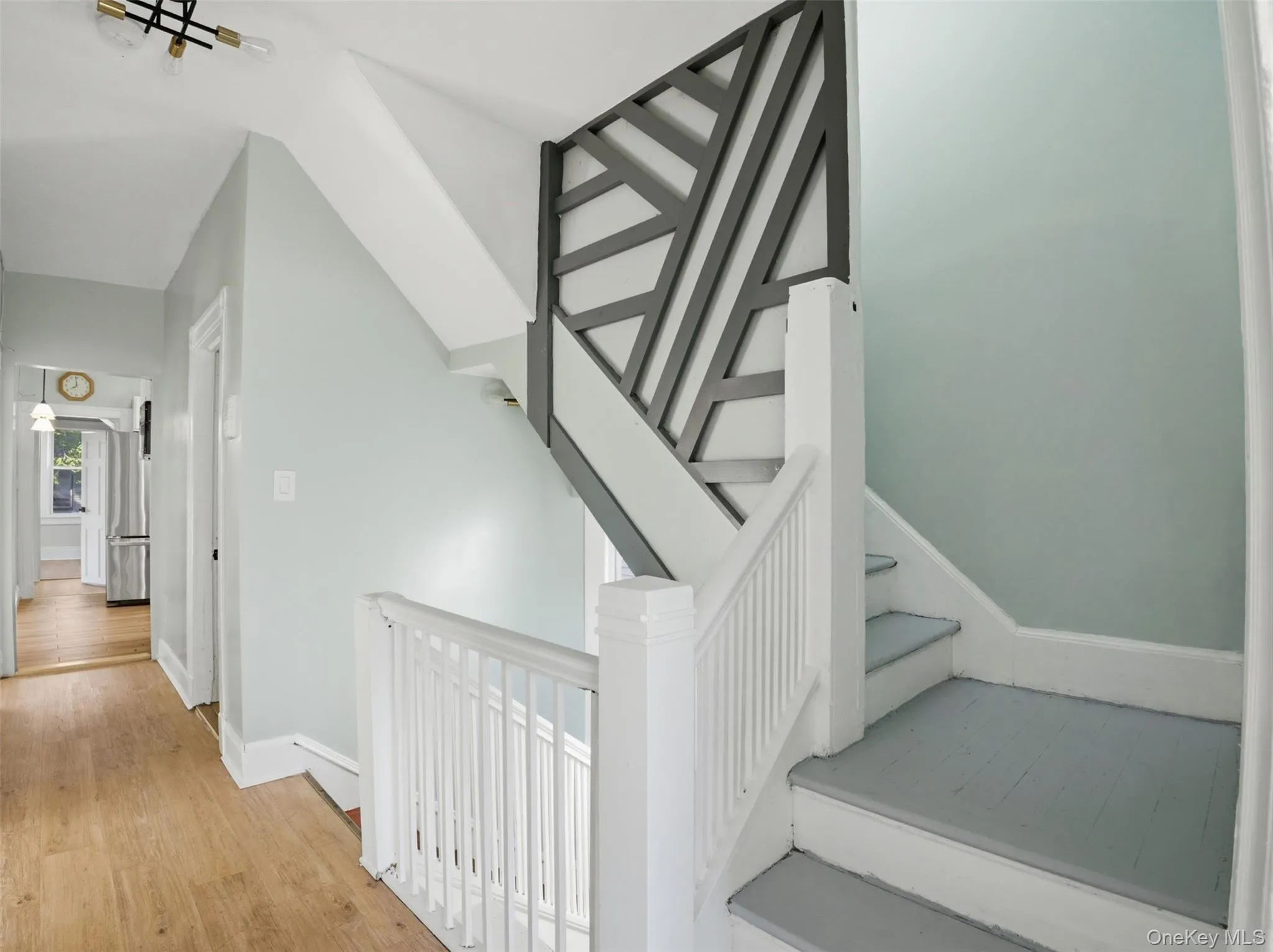406 South 3rd Avenue, Mount Vernon, NY, 7 Bedrooms Bedrooms, 10 Rooms Rooms,2 BathroomsBathrooms,Residential Lease,For Rent,South 3rd,0,1050804 406 South 3rd Avenue, Mount Vernon, NY, 7 Bedrooms Bedrooms, 10 Rooms Rooms,2 BathroomsBathrooms,Residential Lease,For Rent,South 3rd,0,1050804
