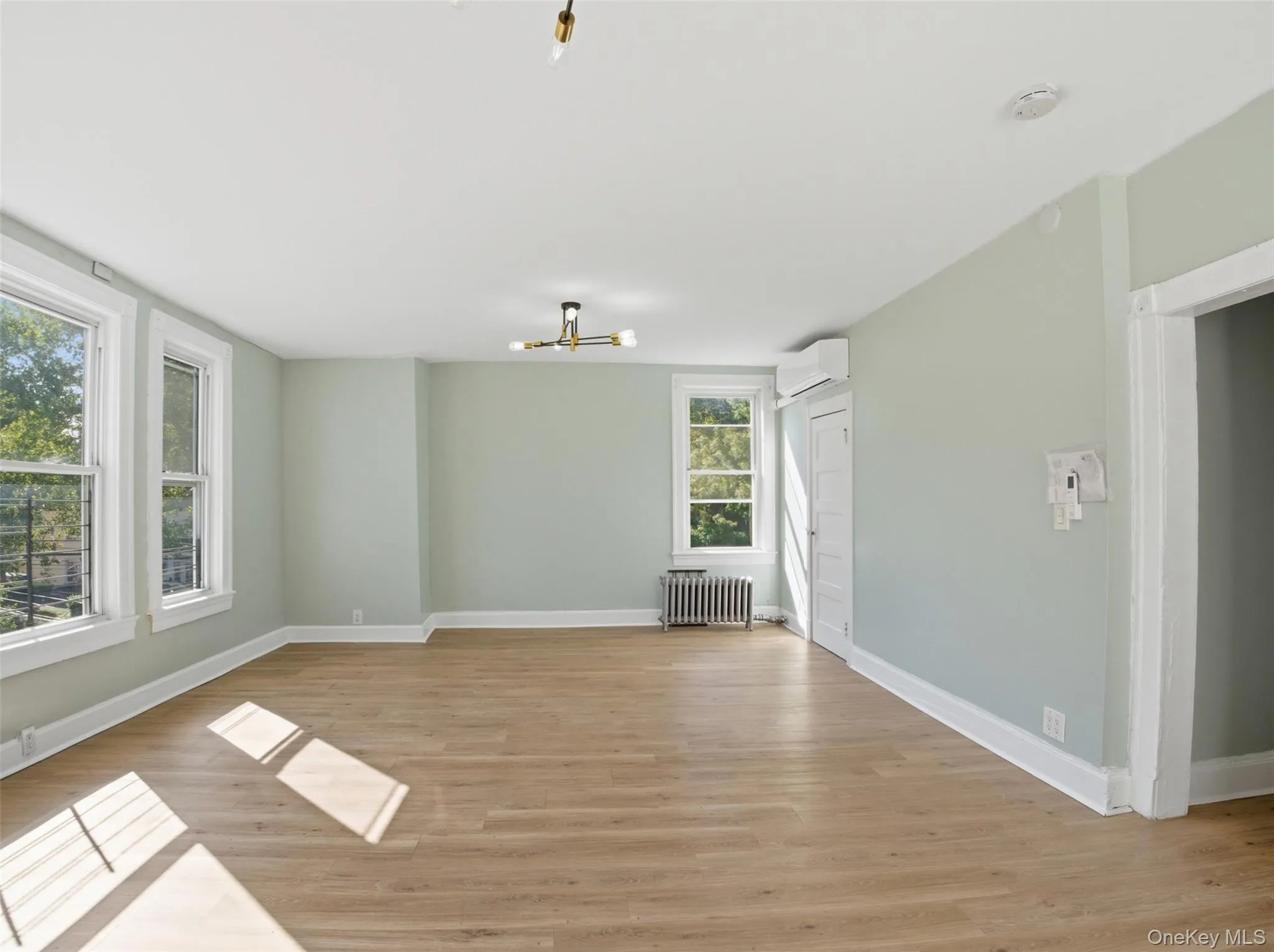 406 South 3rd Avenue, Mount Vernon, NY, 7 Bedrooms Bedrooms, 10 Rooms Rooms,2 BathroomsBathrooms,Residential Lease,For Rent,South 3rd,0,1050804 406 South 3rd Avenue, Mount Vernon, NY, 7 Bedrooms Bedrooms, 10 Rooms Rooms,2 BathroomsBathrooms,Residential Lease,For Rent,South 3rd,0,1050804