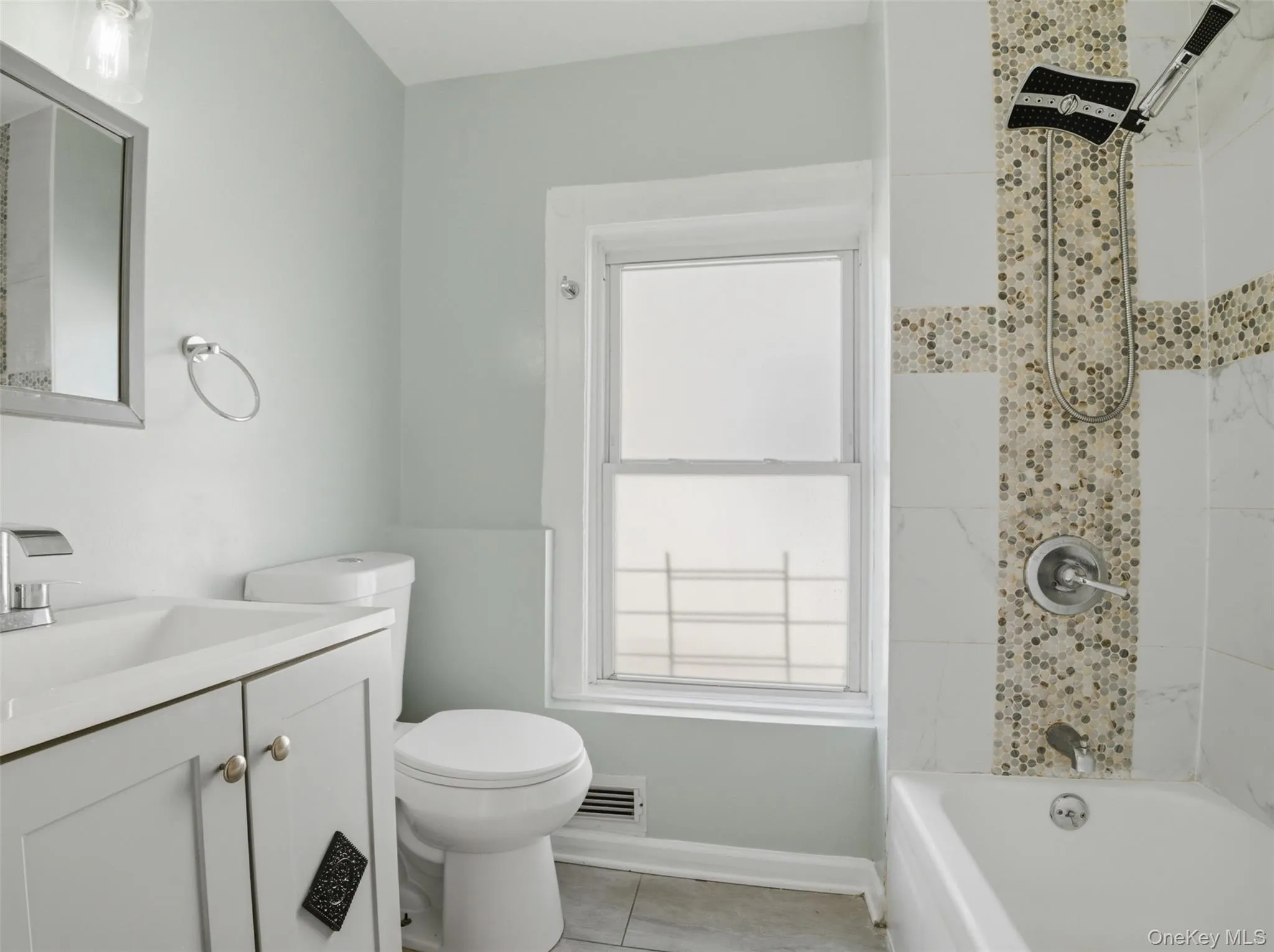 406 South 3rd Avenue, Mount Vernon, NY, 7 Bedrooms Bedrooms, 10 Rooms Rooms,2 BathroomsBathrooms,Residential Lease,For Rent,South 3rd,0,1050804 406 South 3rd Avenue, Mount Vernon, NY, 7 Bedrooms Bedrooms, 10 Rooms Rooms,2 BathroomsBathrooms,Residential Lease,For Rent,South 3rd,0,1050804
