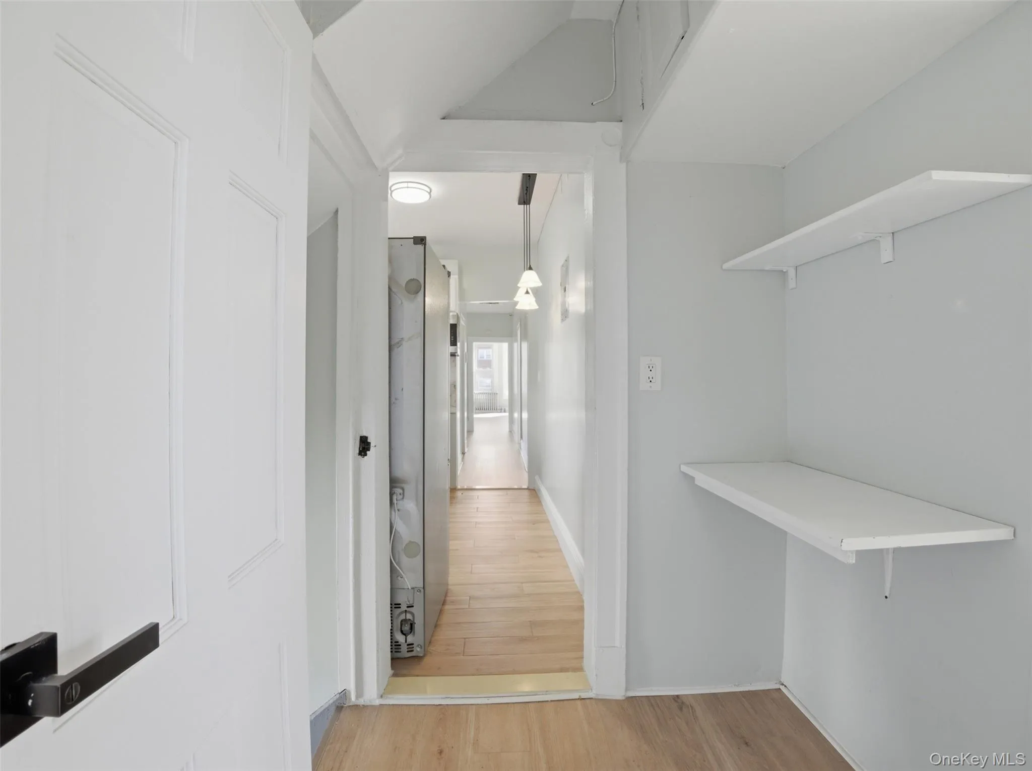 406 South 3rd Avenue, Mount Vernon, NY, 7 Bedrooms Bedrooms, 10 Rooms Rooms,2 BathroomsBathrooms,Residential Lease,For Rent,South 3rd,0,1050804 406 South 3rd Avenue, Mount Vernon, NY, 7 Bedrooms Bedrooms, 10 Rooms Rooms,2 BathroomsBathrooms,Residential Lease,For Rent,South 3rd,0,1050804