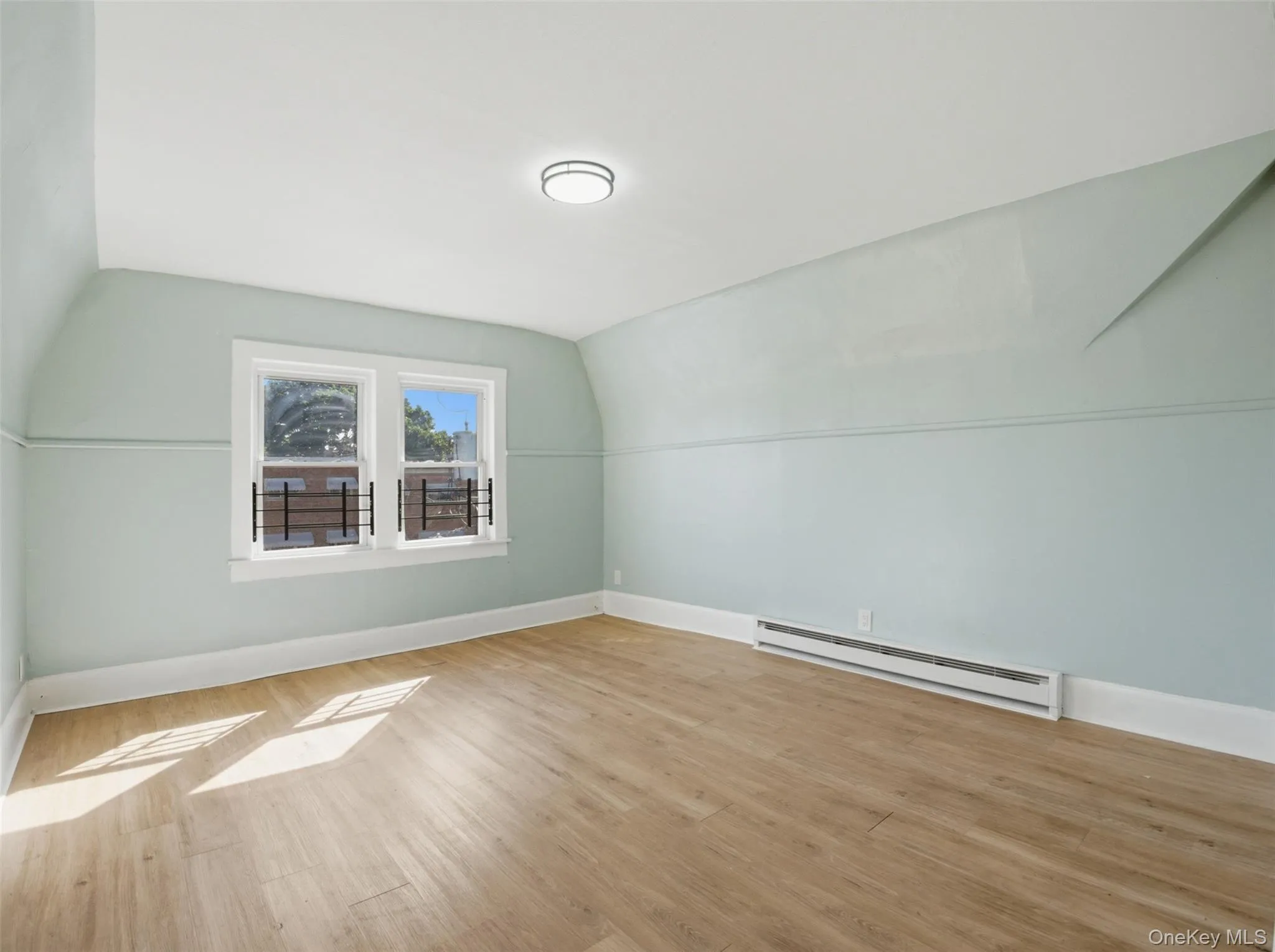 406 South 3rd Avenue, Mount Vernon, NY, 7 Bedrooms Bedrooms, 10 Rooms Rooms,2 BathroomsBathrooms,Residential Lease,For Rent,South 3rd,0,1050804 406 South 3rd Avenue, Mount Vernon, NY, 7 Bedrooms Bedrooms, 10 Rooms Rooms,2 BathroomsBathrooms,Residential Lease,For Rent,South 3rd,0,1050804