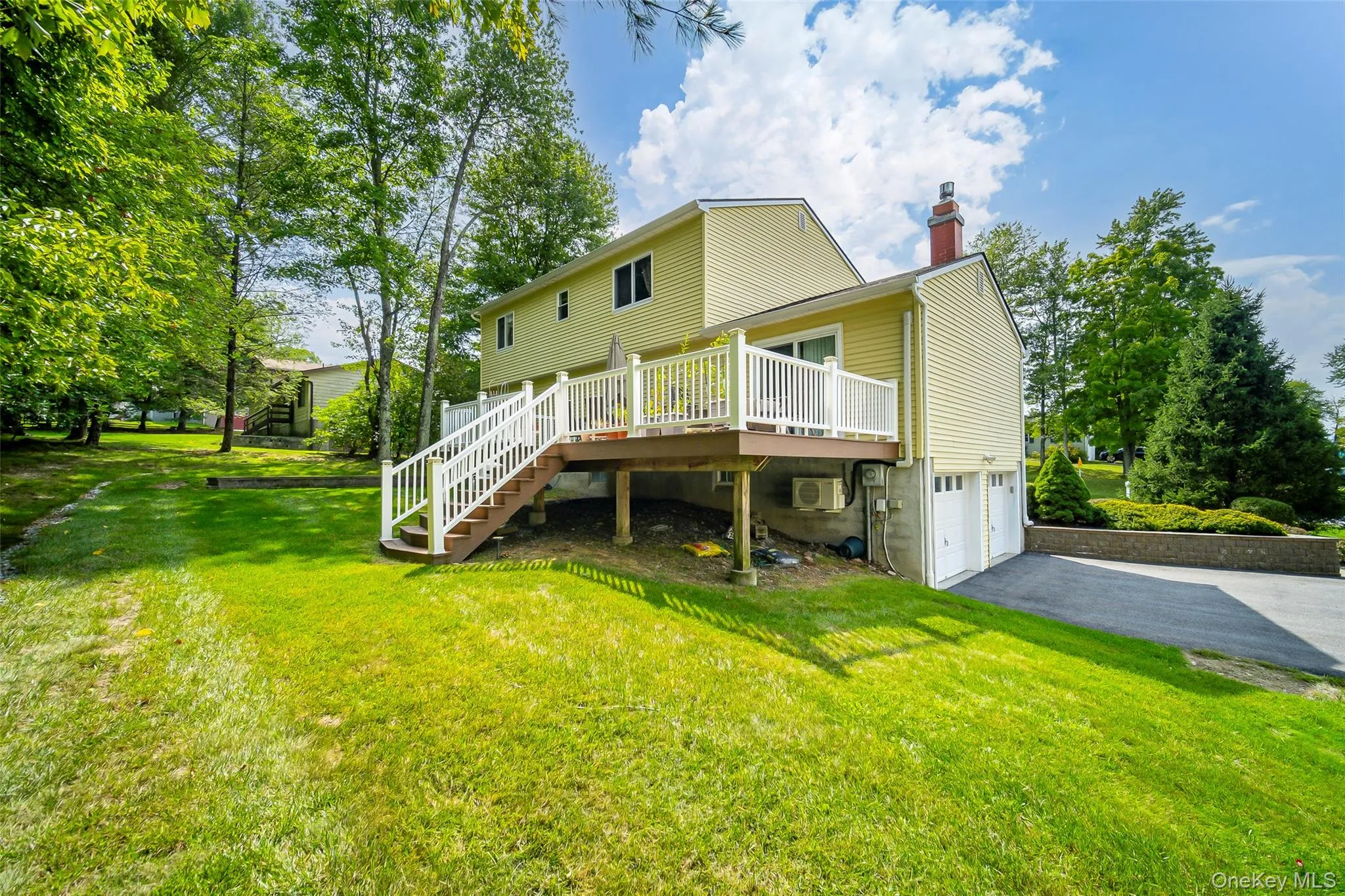 1 Tanglewood Lane, La Grange, NY, 4 Bedrooms Bedrooms, 9 Rooms Rooms,2 BathroomsBathrooms,Residential,For Rent,Tanglewood,0,1050805 1 Tanglewood Lane, La Grange, NY, 4 Bedrooms Bedrooms, 9 Rooms Rooms,2 BathroomsBathrooms,Residential,For Rent,Tanglewood,0,1050805
