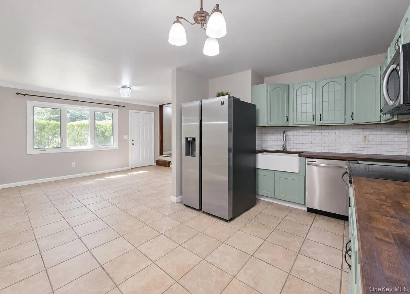 1065 Udall Road, Islip, NY, 4 Bedrooms Bedrooms, 8 Rooms Rooms,2 BathroomsBathrooms,Residential,For Rent,Udall,0,1050810 1065 Udall Road, Islip, NY, 4 Bedrooms Bedrooms, 8 Rooms Rooms,2 BathroomsBathrooms,Residential,For Rent,Udall,0,1050810