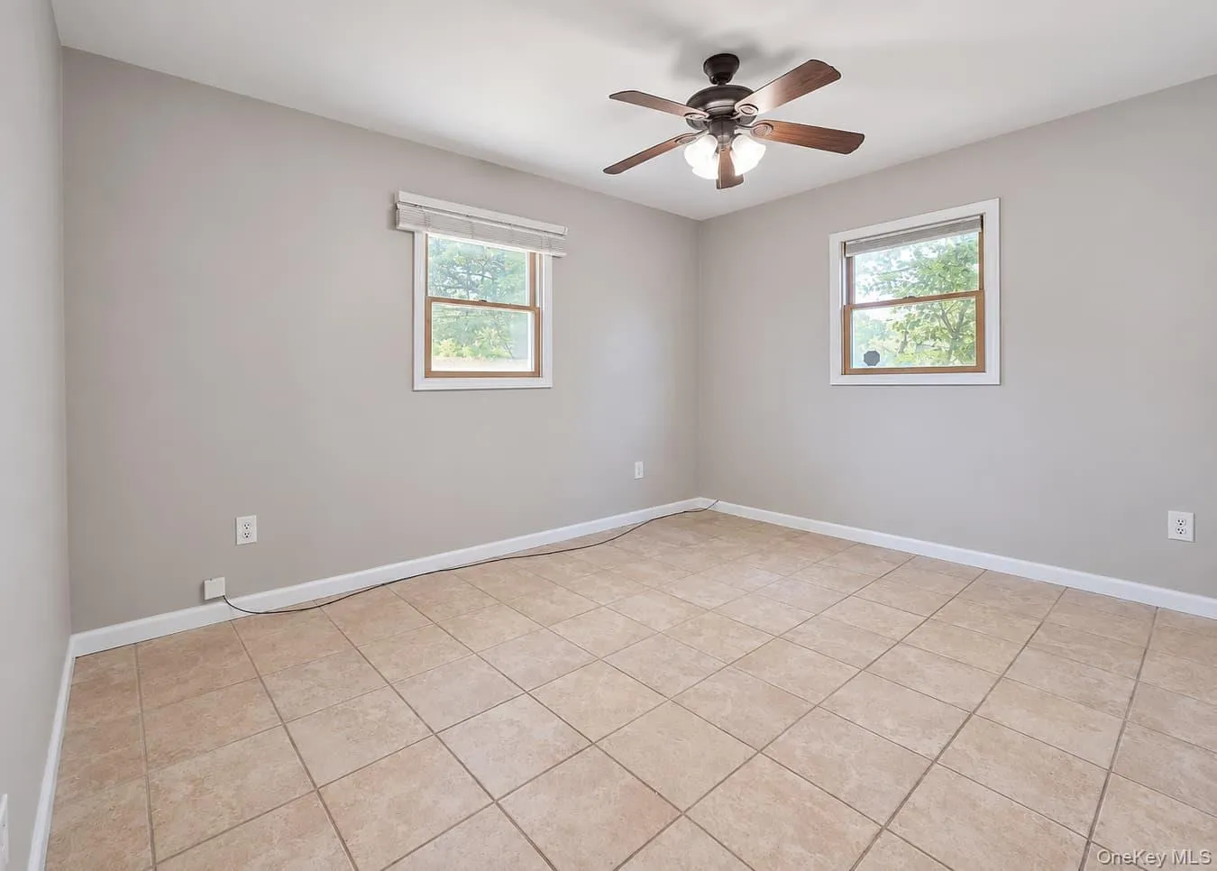 1065 Udall Road, Islip, NY, 4 Bedrooms Bedrooms, 8 Rooms Rooms,2 BathroomsBathrooms,Residential,For Rent,Udall,0,1050810 1065 Udall Road, Islip, NY, 4 Bedrooms Bedrooms, 8 Rooms Rooms,2 BathroomsBathrooms,Residential,For Rent,Udall,0,1050810