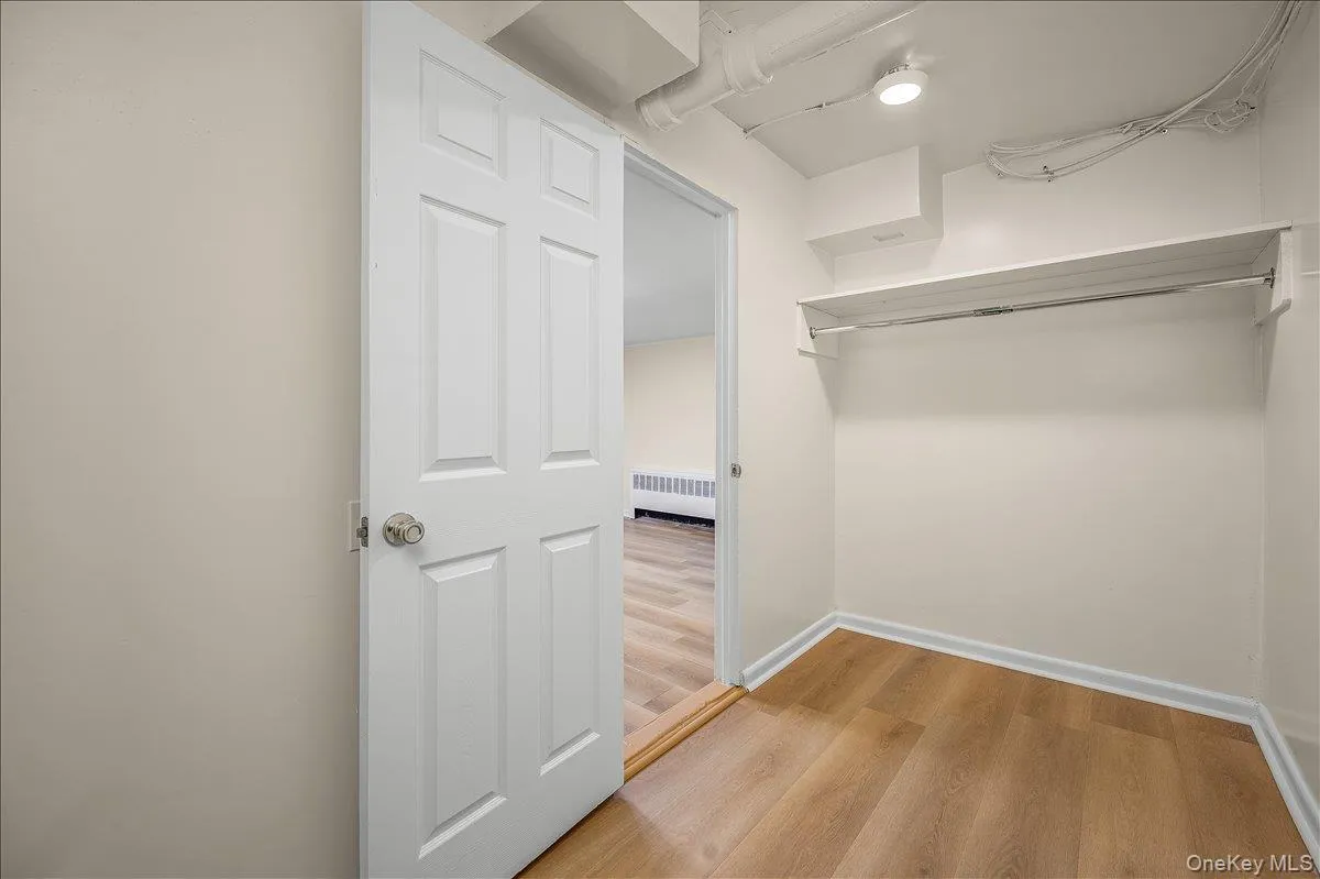 437 Pelham Road, New Rochelle, NY, 1 Bedroom Bedrooms, 4 Rooms Rooms,1 BathroomBathrooms,Residential Lease,For Rent,Pelham,0,1050818 437 Pelham Road, New Rochelle, NY, 1 Bedroom Bedrooms, 4 Rooms Rooms,1 BathroomBathrooms,Residential Lease,For Rent,Pelham,0,1050818