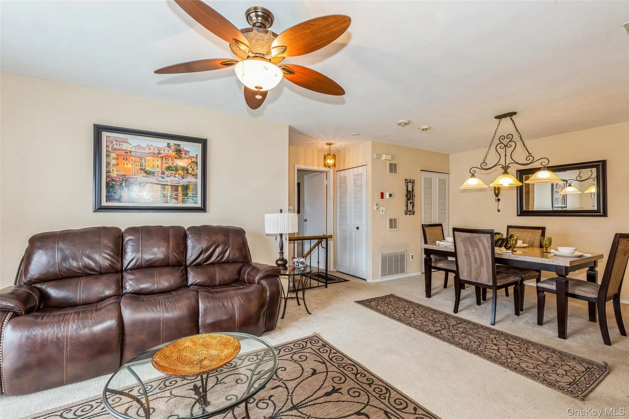 6 Cambridge Drive, Babylon, NY, 2 Bedrooms Bedrooms, 5 Rooms Rooms,1 BathroomBathrooms,Residential,For Rent,Cambridge,0,1050820 6 Cambridge Drive, Babylon, NY, 2 Bedrooms Bedrooms, 5 Rooms Rooms,1 BathroomBathrooms,Residential,For Rent,Cambridge,0,1050820