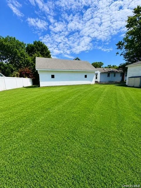 39 Cleveland Street, Brookhaven, NY, 2 Bedrooms Bedrooms, 4 Rooms Rooms,1 BathroomBathrooms,Residential,For Rent,Cleveland,0,1050827 39 Cleveland Street, Brookhaven, NY, 2 Bedrooms Bedrooms, 4 Rooms Rooms,1 BathroomBathrooms,Residential,For Rent,Cleveland,0,1050827