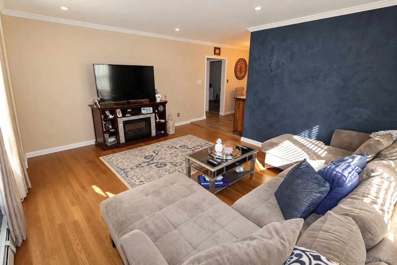 251-35 71st Road, New York, NY, 2 Bedrooms Bedrooms, 5 Rooms Rooms,1 BathroomBathrooms,Residential,For Rent,71st,0,1050830 251-35 71st Road, New York, NY, 2 Bedrooms Bedrooms, 5 Rooms Rooms,1 BathroomBathrooms,Residential,For Rent,71st,0,1050830