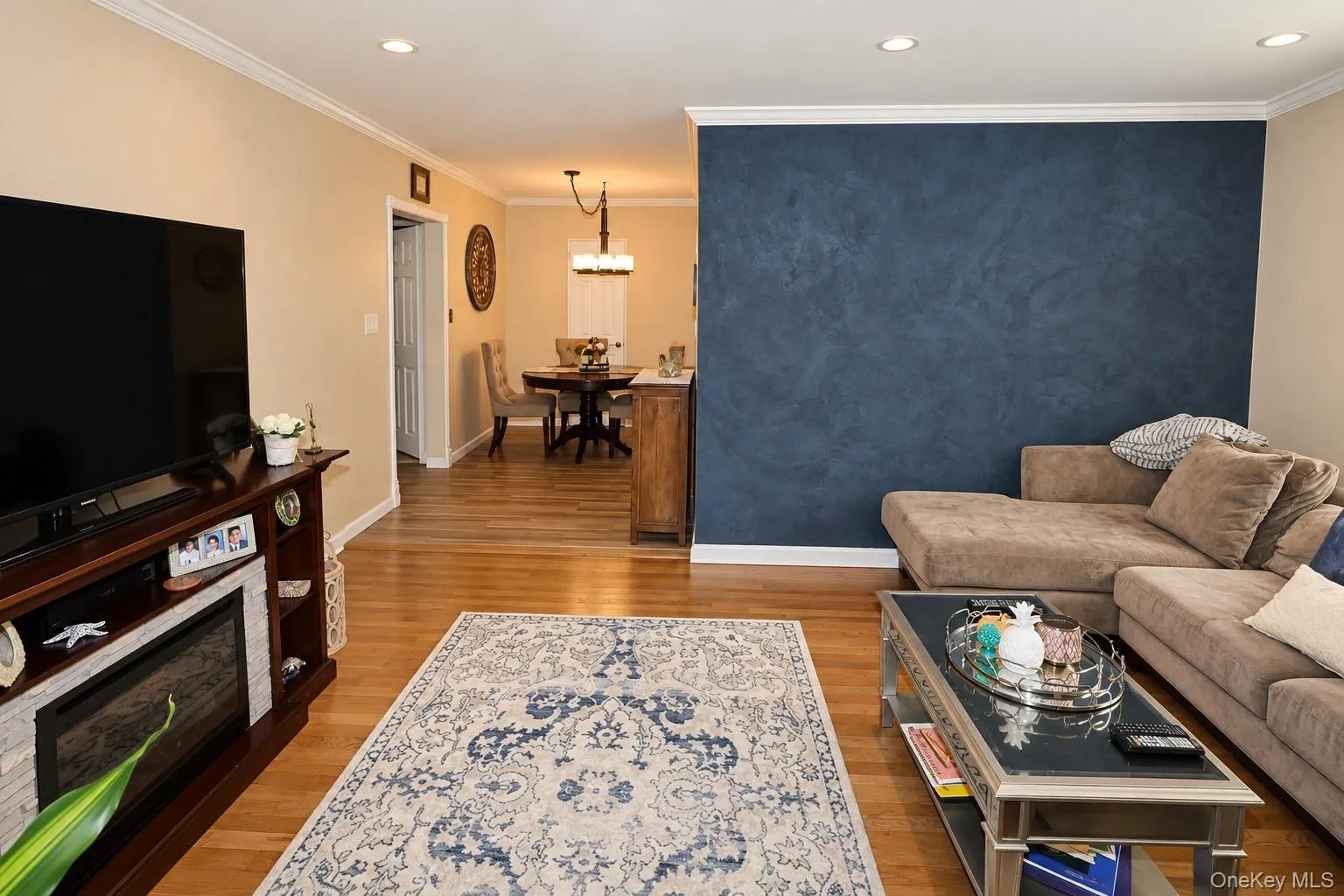 251-35 71st Road, New York, NY, 2 Bedrooms Bedrooms, 5 Rooms Rooms,1 BathroomBathrooms,Residential,For Rent,71st,0,1050830 251-35 71st Road, New York, NY, 2 Bedrooms Bedrooms, 5 Rooms Rooms,1 BathroomBathrooms,Residential,For Rent,71st,0,1050830
