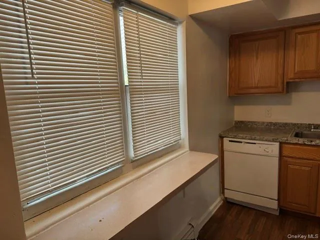 4 Sylcox Road, Cornwall, NY, 3 Bedrooms Bedrooms, 5 Rooms Rooms,1 BathroomBathrooms,Residential Lease,For Rent,Sylcox,0,1050831 4 Sylcox Road, Cornwall, NY, 3 Bedrooms Bedrooms, 5 Rooms Rooms,1 BathroomBathrooms,Residential Lease,For Rent,Sylcox,0,1050831