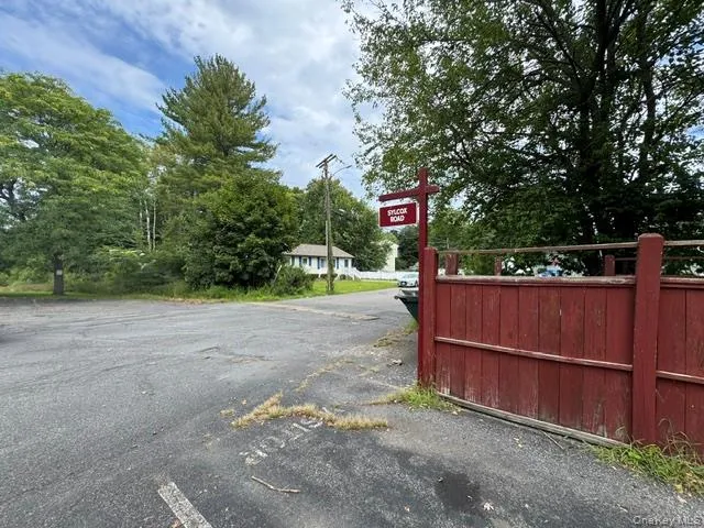 4 Sylcox Road, Cornwall, NY, 3 Bedrooms Bedrooms, 5 Rooms Rooms,1 BathroomBathrooms,Residential Lease,For Rent,Sylcox,0,1050831 4 Sylcox Road, Cornwall, NY, 3 Bedrooms Bedrooms, 5 Rooms Rooms,1 BathroomBathrooms,Residential Lease,For Rent,Sylcox,0,1050831