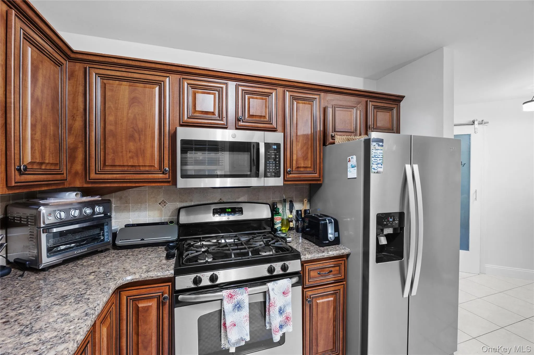 1 Pidgeon Court, Brookhaven, NY, 3 Bedrooms Bedrooms, 7 Rooms Rooms,2 BathroomsBathrooms,Residential,For Rent,Pidgeon,0,1050832 1 Pidgeon Court, Brookhaven, NY, 3 Bedrooms Bedrooms, 7 Rooms Rooms,2 BathroomsBathrooms,Residential,For Rent,Pidgeon,0,1050832