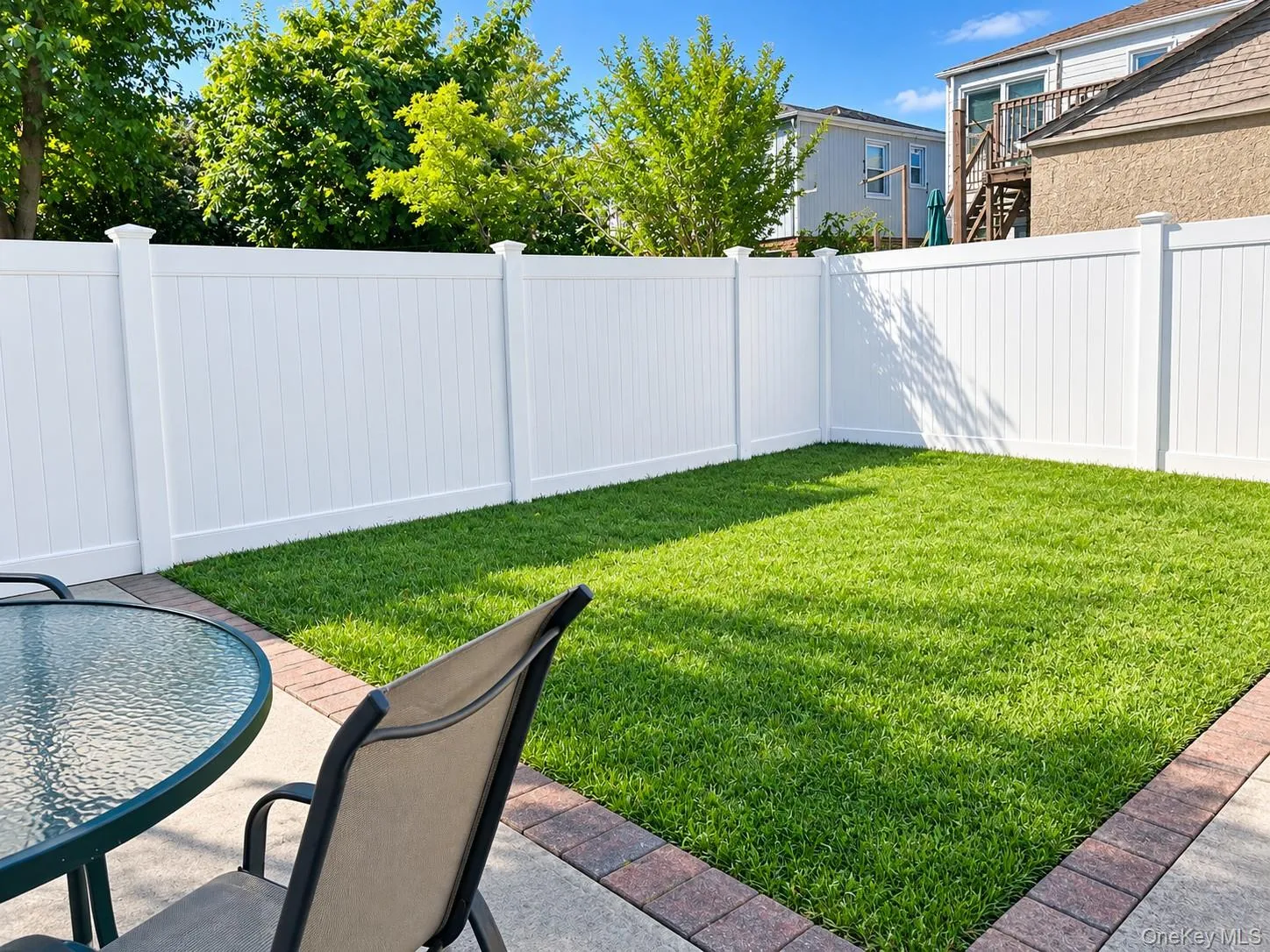 Shared backyard Shared backyard