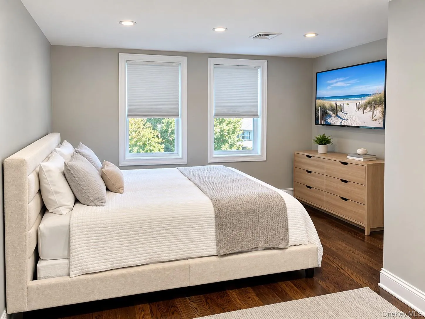 535 Walnut Street, Long Beach, NY, 3 Bedroom Bedrooms, 8 Room Rooms,2 BathroomBathrooms,Residential Lease,For Rent,Walnut,0,1050834 535 Walnut Street, Long Beach, NY, 3 Bedroom Bedrooms, 8 Room Rooms,2 BathroomBathrooms,Residential Lease,For Rent,Walnut,0,1050834