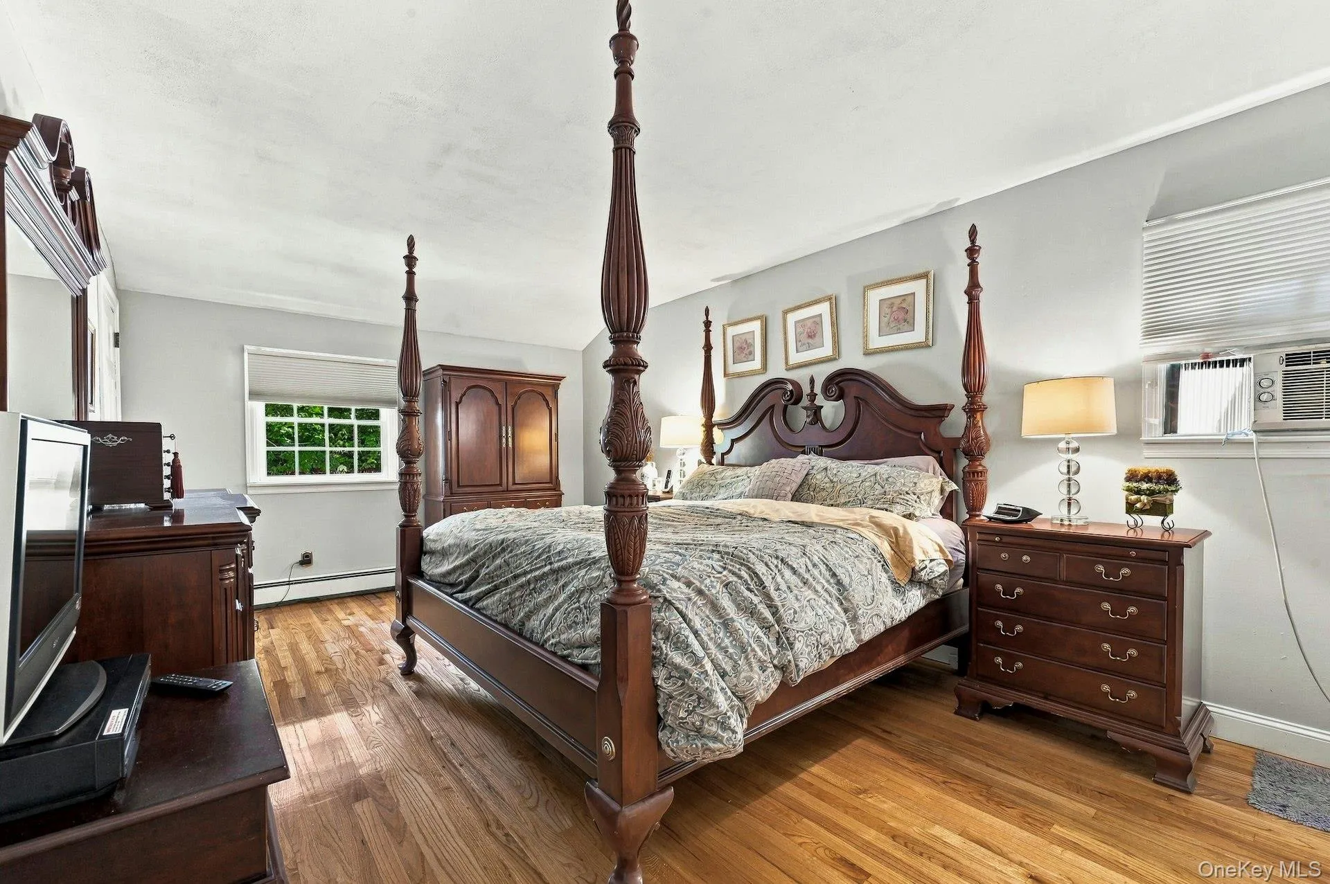 On second floor with full bath and hardwood flooring. On second floor with full bath and hardwood flooring.