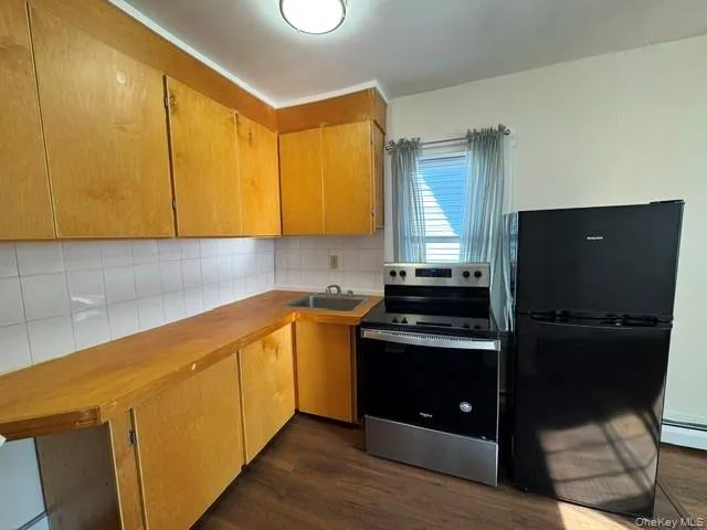 78 Main Street, Crawford, NY, 2 Bedrooms Bedrooms, 3 Rooms Rooms,1 BathroomBathrooms,Residential Lease,For Rent,Main,0,1050844 78 Main Street, Crawford, NY, 2 Bedrooms Bedrooms, 3 Rooms Rooms,1 BathroomBathrooms,Residential Lease,For Rent,Main,0,1050844