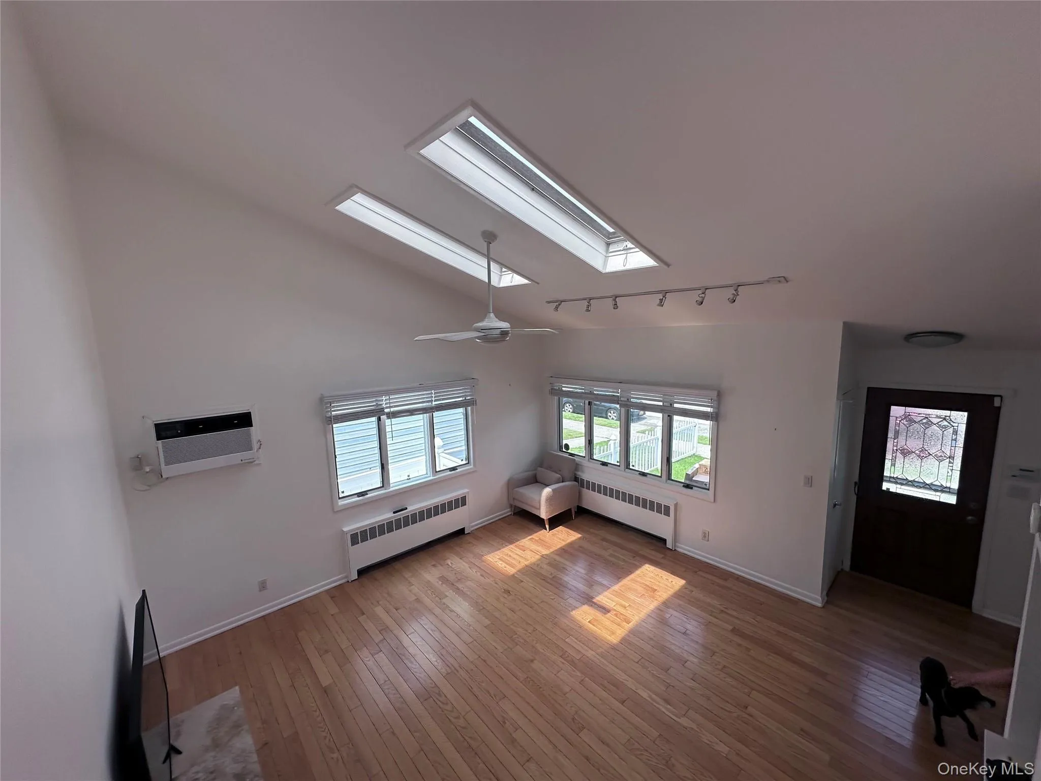 414 Chester Street, Long Beach, NY, 3 Bedrooms Bedrooms, 6 Rooms Rooms,1 BathroomBathrooms,Residential Lease,For Rent,Chester,0,1050852 414 Chester Street, Long Beach, NY, 3 Bedrooms Bedrooms, 6 Rooms Rooms,1 BathroomBathrooms,Residential Lease,For Rent,Chester,0,1050852
