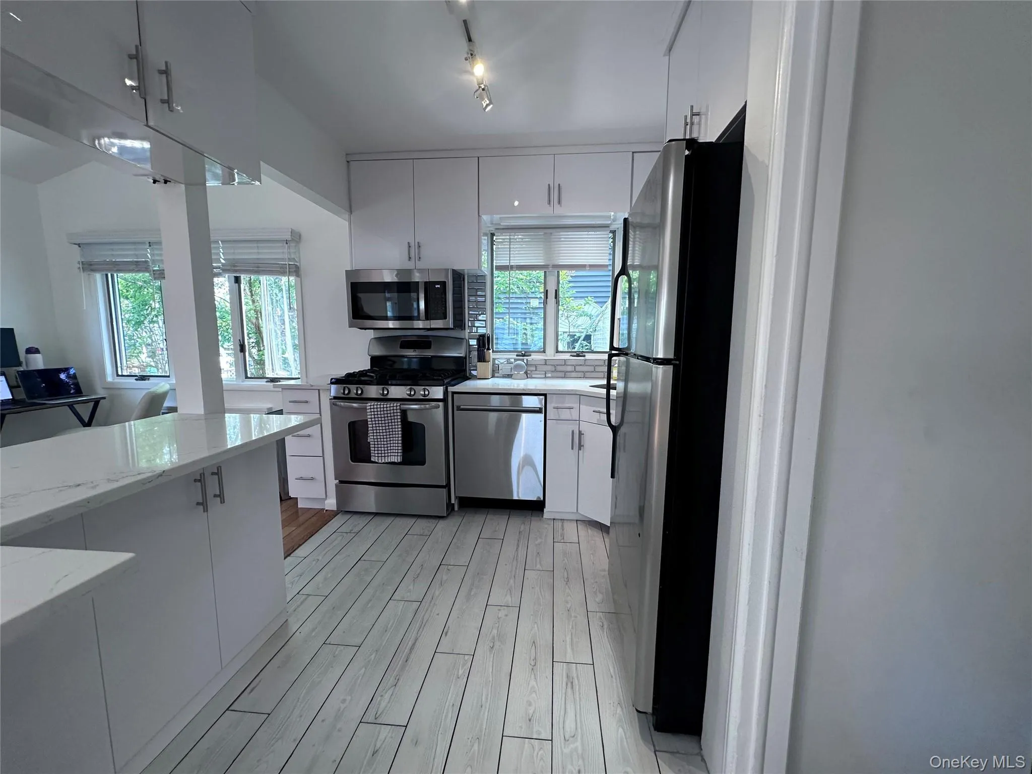 414 Chester Street, Long Beach, NY, 3 Bedrooms Bedrooms, 6 Rooms Rooms,1 BathroomBathrooms,Residential Lease,For Rent,Chester,0,1050852 414 Chester Street, Long Beach, NY, 3 Bedrooms Bedrooms, 6 Rooms Rooms,1 BathroomBathrooms,Residential Lease,For Rent,Chester,0,1050852
