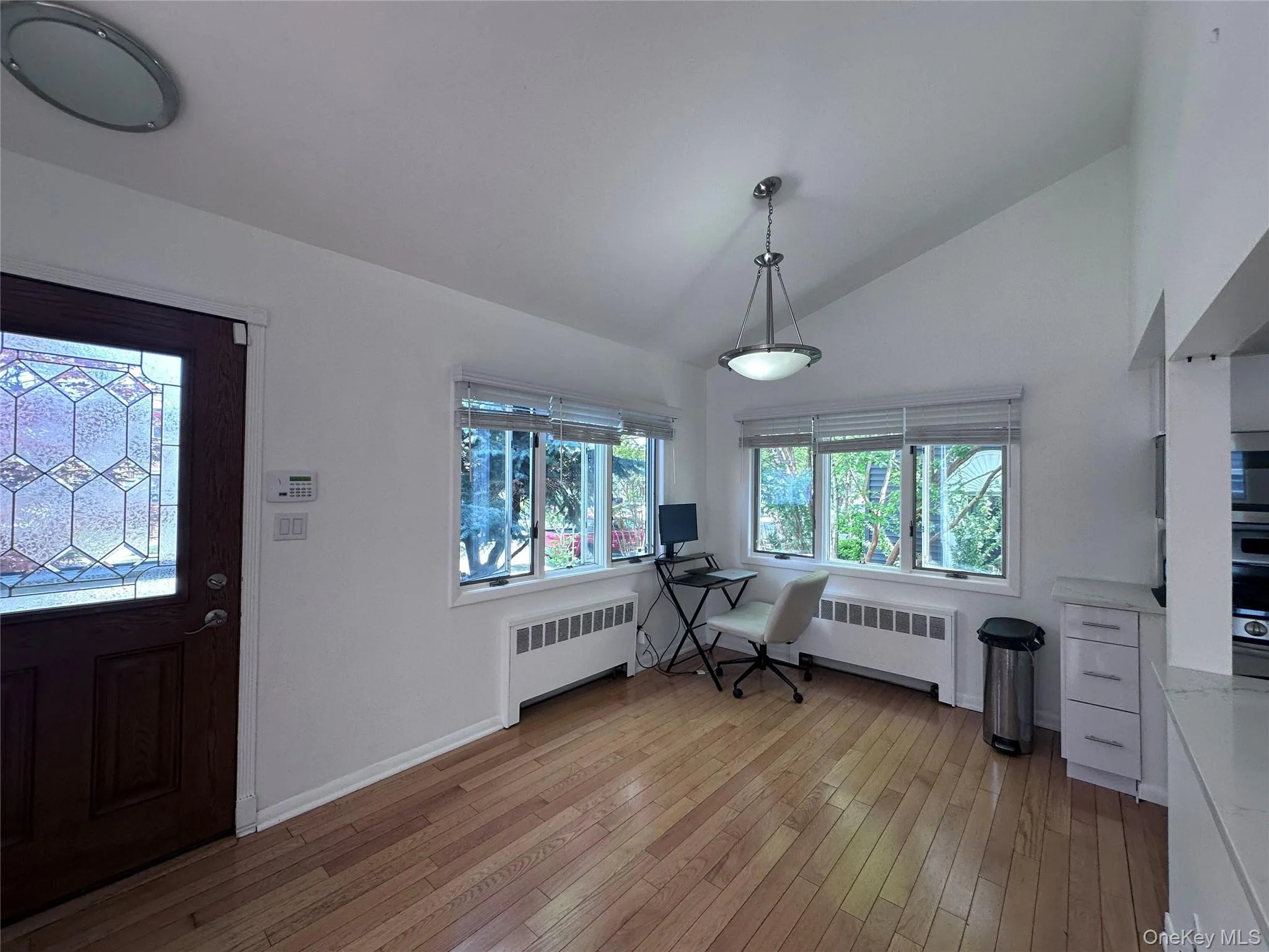 414 Chester Street, Long Beach, NY, 3 Bedrooms Bedrooms, 6 Rooms Rooms,1 BathroomBathrooms,Residential Lease,For Rent,Chester,0,1050852 414 Chester Street, Long Beach, NY, 3 Bedrooms Bedrooms, 6 Rooms Rooms,1 BathroomBathrooms,Residential Lease,For Rent,Chester,0,1050852