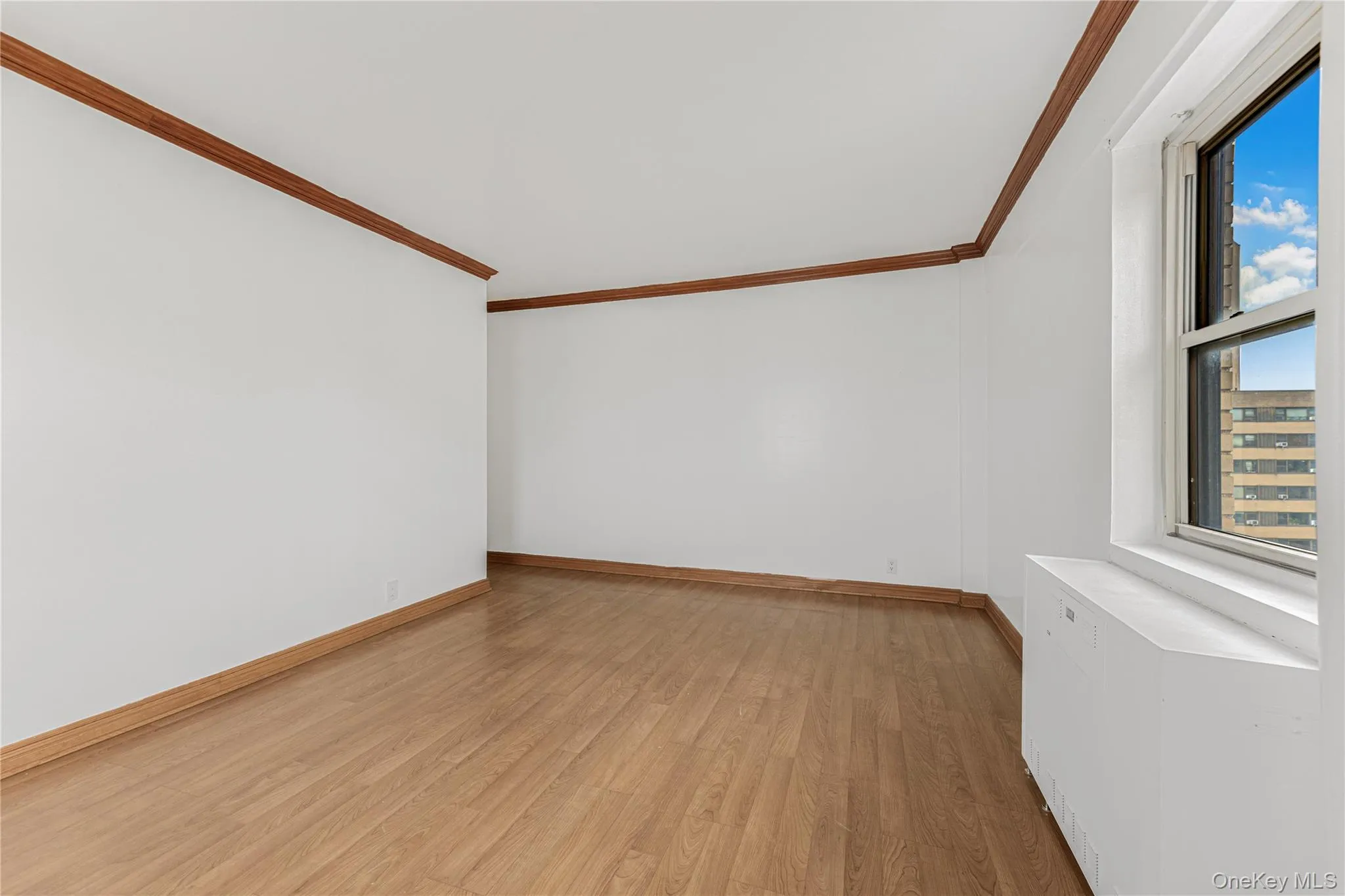 8 Fordham Oval, New York, NY, 2 Bedrooms Bedrooms, 6 Rooms Rooms,1 BathroomBathrooms,Residential,For Rent,Fordham,0,1050856 8 Fordham Oval, New York, NY, 2 Bedrooms Bedrooms, 6 Rooms Rooms,1 BathroomBathrooms,Residential,For Rent,Fordham,0,1050856