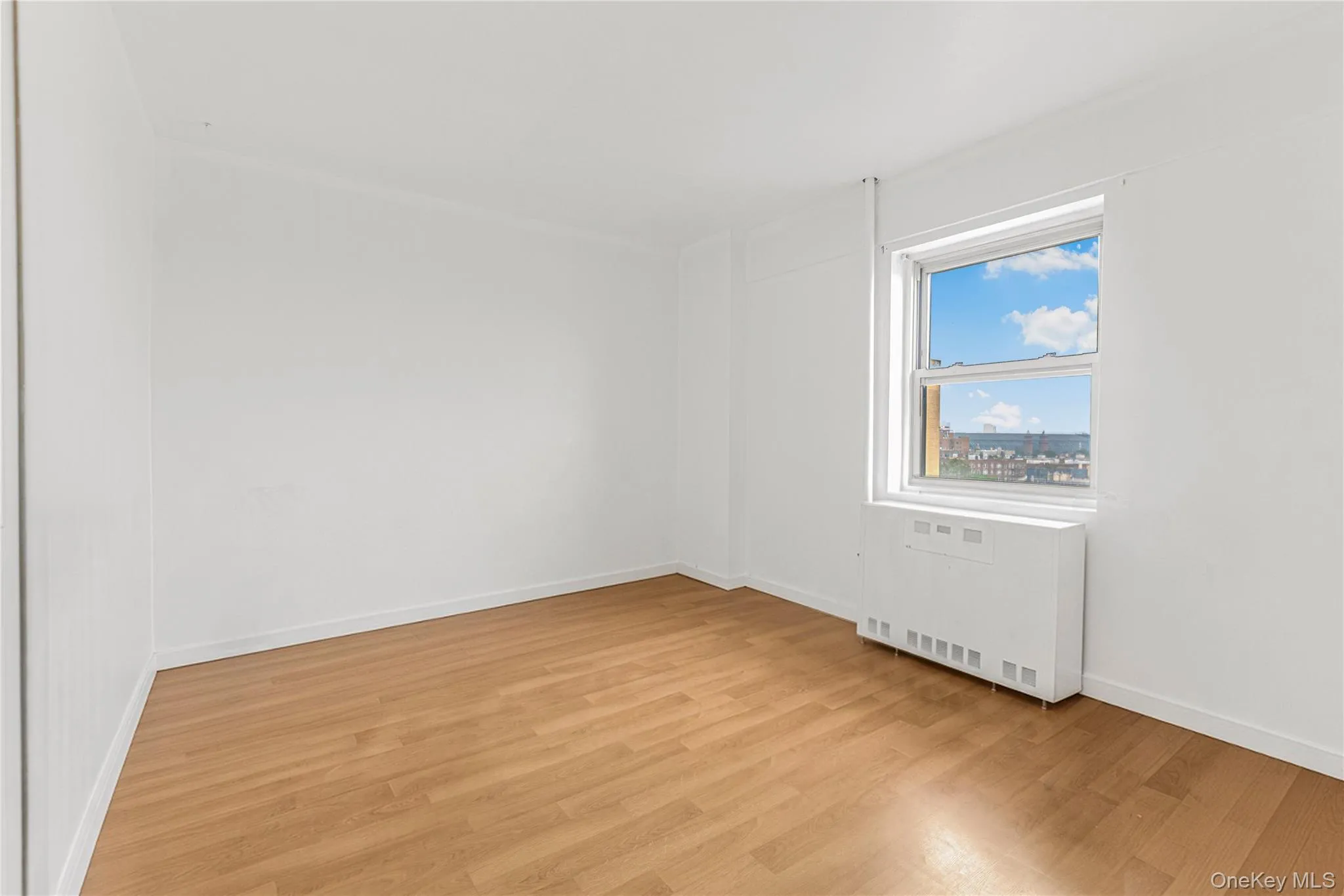 8 Fordham Oval, New York, NY, 2 Bedrooms Bedrooms, 6 Rooms Rooms,1 BathroomBathrooms,Residential,For Rent,Fordham,0,1050856 8 Fordham Oval, New York, NY, 2 Bedrooms Bedrooms, 6 Rooms Rooms,1 BathroomBathrooms,Residential,For Rent,Fordham,0,1050856