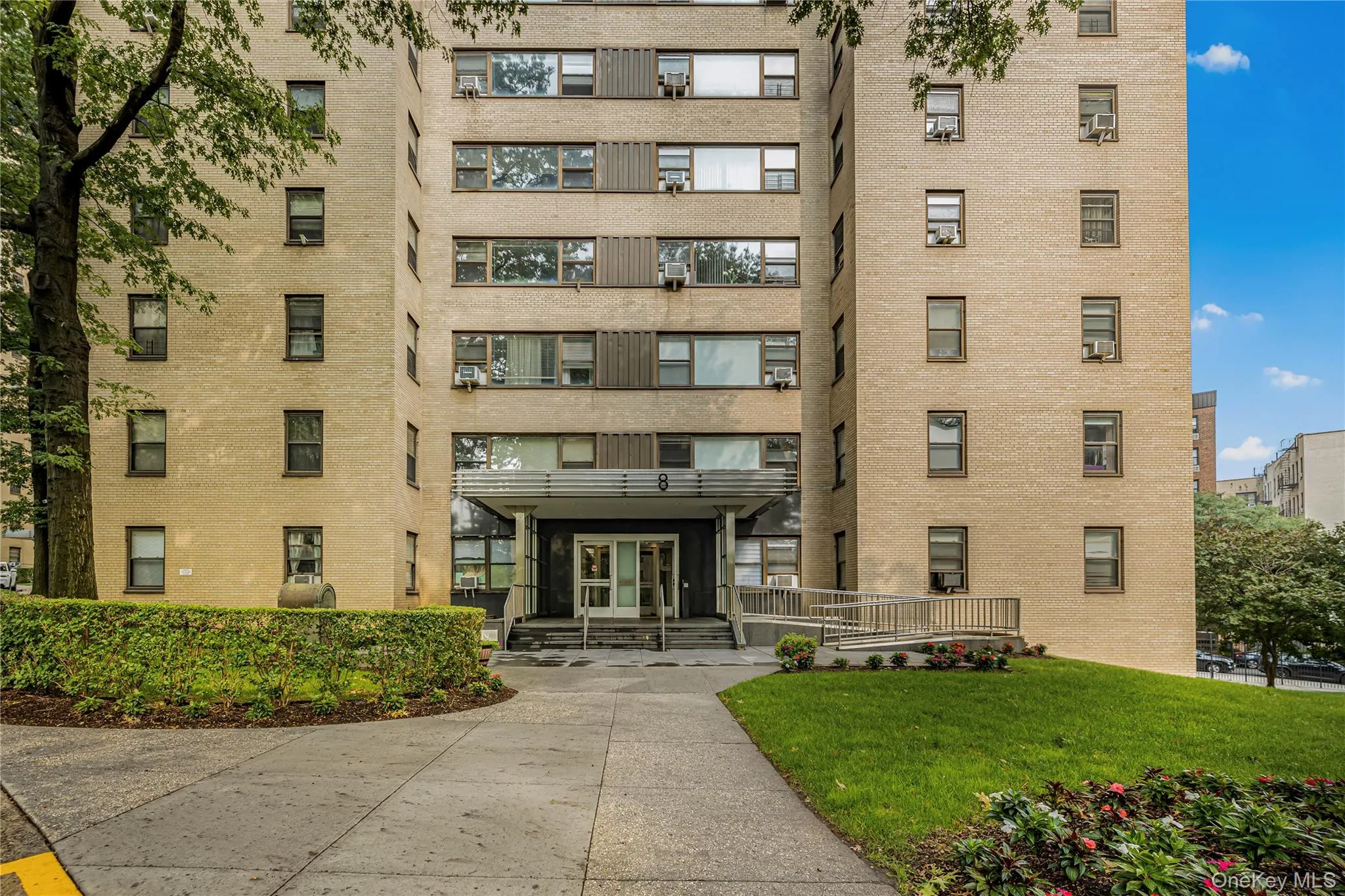 8 Fordham Oval, New York, NY, 2 Bedrooms Bedrooms, 6 Rooms Rooms,1 BathroomBathrooms,Residential,For Rent,Fordham,0,1050856 8 Fordham Oval, New York, NY, 2 Bedrooms Bedrooms, 6 Rooms Rooms,1 BathroomBathrooms,Residential,For Rent,Fordham,0,1050856