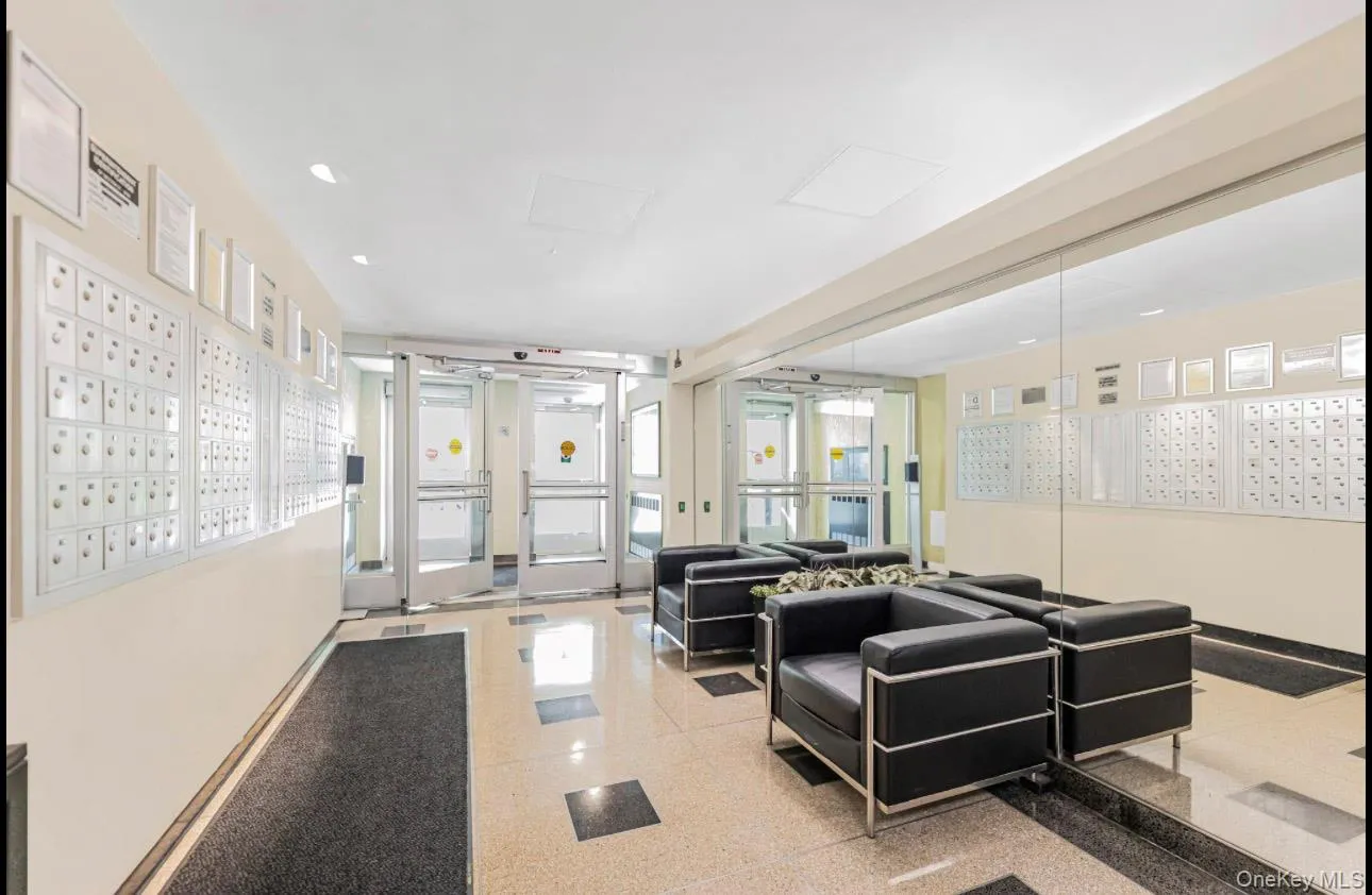 8 Fordham Oval, New York, NY, 2 Bedrooms Bedrooms, 6 Rooms Rooms,1 BathroomBathrooms,Residential,For Rent,Fordham,0,1050856 8 Fordham Oval, New York, NY, 2 Bedrooms Bedrooms, 6 Rooms Rooms,1 BathroomBathrooms,Residential,For Rent,Fordham,0,1050856