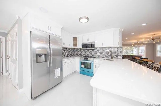 24 Wood Lane, Hempstead, NY, 6 Bedrooms Bedrooms, 9 Rooms Rooms,4 BathroomsBathrooms,Residential Lease,For Rent,Wood,0,1050862 24 Wood Lane, Hempstead, NY, 6 Bedrooms Bedrooms, 9 Rooms Rooms,4 BathroomsBathrooms,Residential Lease,For Rent,Wood,0,1050862