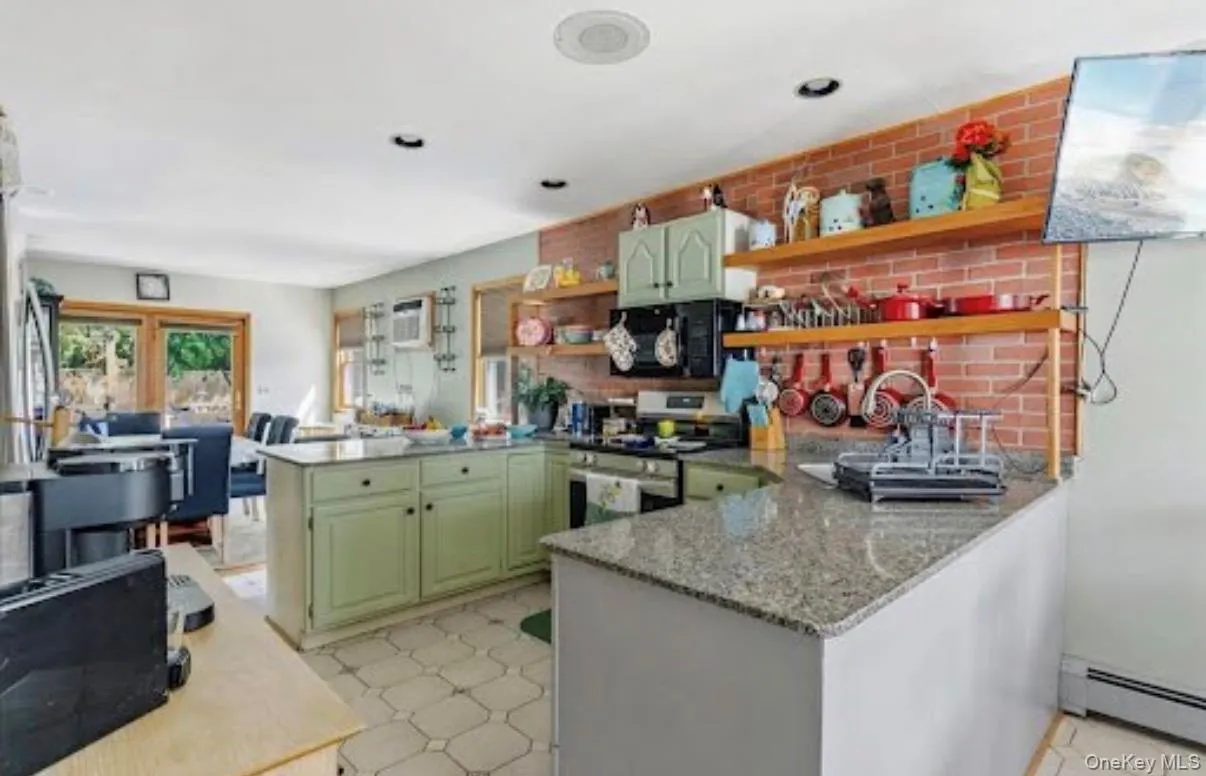 277 Smith Road, Brookhaven, NY, 4 Bedrooms Bedrooms, 9 Rooms Rooms,3 BathroomsBathrooms,Residential,For Rent,Smith,0,1050863 277 Smith Road, Brookhaven, NY, 4 Bedrooms Bedrooms, 9 Rooms Rooms,3 BathroomsBathrooms,Residential,For Rent,Smith,0,1050863
