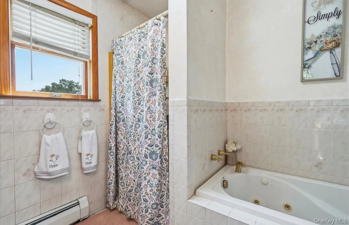 277 Smith Road, Brookhaven, NY, 4 Bedrooms Bedrooms, 9 Rooms Rooms,3 BathroomsBathrooms,Residential,For Rent,Smith,0,1050863 277 Smith Road, Brookhaven, NY, 4 Bedrooms Bedrooms, 9 Rooms Rooms,3 BathroomsBathrooms,Residential,For Rent,Smith,0,1050863