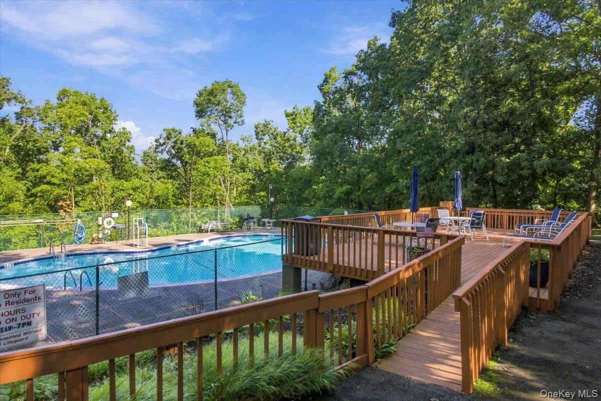 150 Overlook Avenue, Peekskill, NY, 1 Bedroom Bedrooms, 4 Rooms Rooms,1 BathroomBathrooms,Residential,For Rent,Overlook,0,1050866 150 Overlook Avenue, Peekskill, NY, 1 Bedroom Bedrooms, 4 Rooms Rooms,1 BathroomBathrooms,Residential,For Rent,Overlook,0,1050866