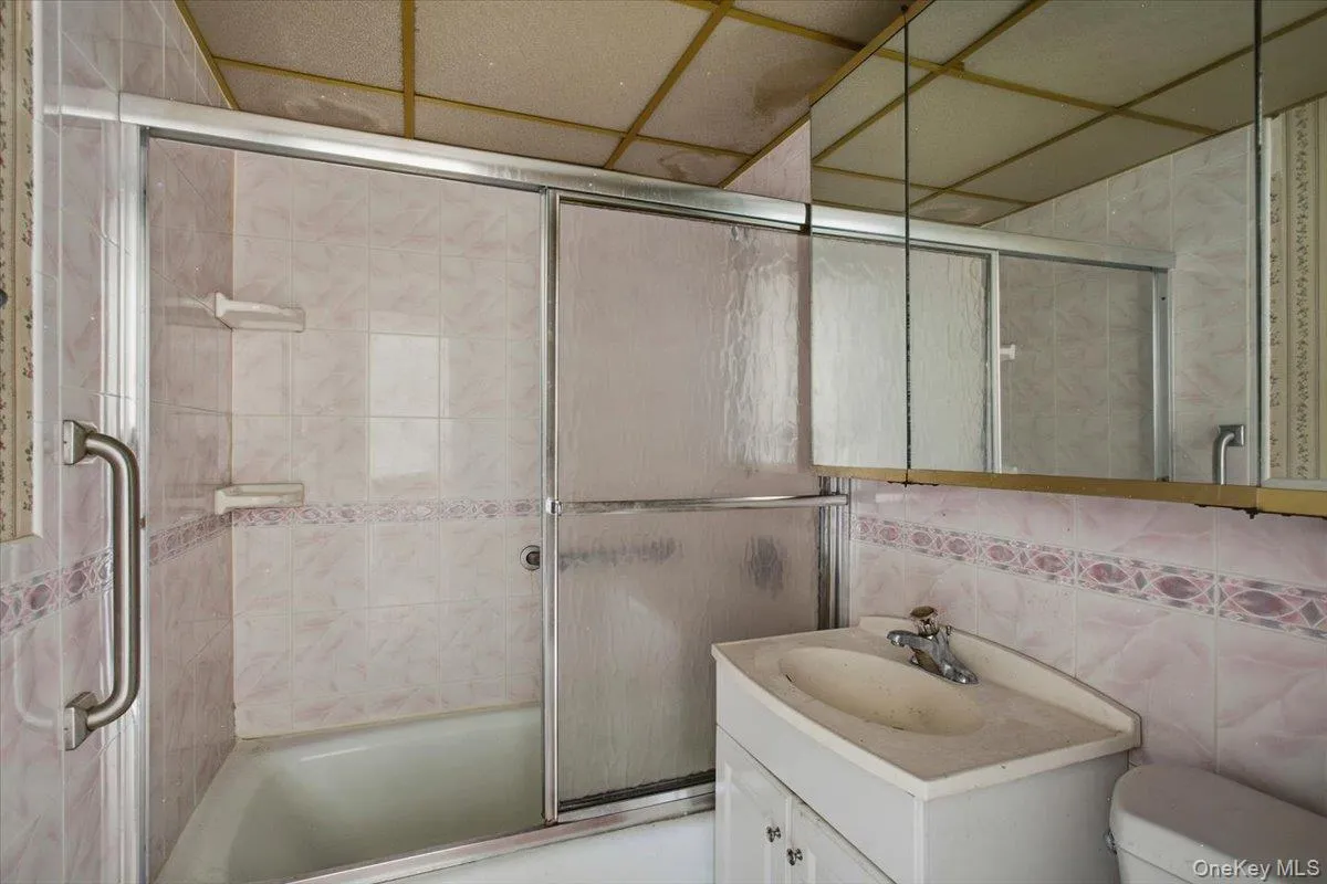 150 Overlook Avenue, Peekskill, NY, 1 Bedroom Bedrooms, 4 Rooms Rooms,1 BathroomBathrooms,Residential,For Rent,Overlook,0,1050866 150 Overlook Avenue, Peekskill, NY, 1 Bedroom Bedrooms, 4 Rooms Rooms,1 BathroomBathrooms,Residential,For Rent,Overlook,0,1050866