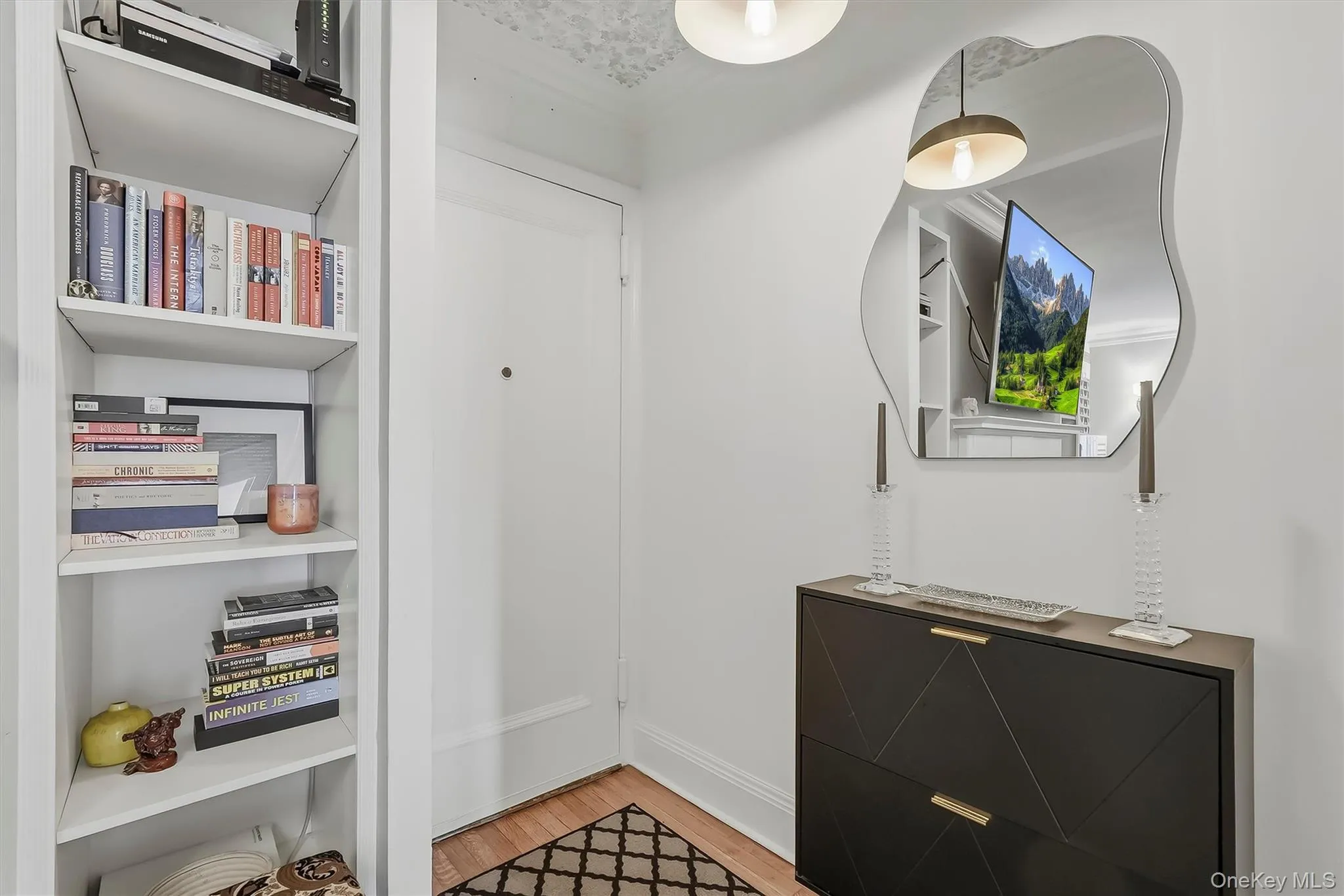20 North Broadway, White Plains, NY, 1 Bedroom Bedrooms, 3 Rooms Rooms,1 BathroomBathrooms,Residential,For Rent,North Broadway,0,1050867 20 North Broadway, White Plains, NY, 1 Bedroom Bedrooms, 3 Rooms Rooms,1 BathroomBathrooms,Residential,For Rent,North Broadway,0,1050867