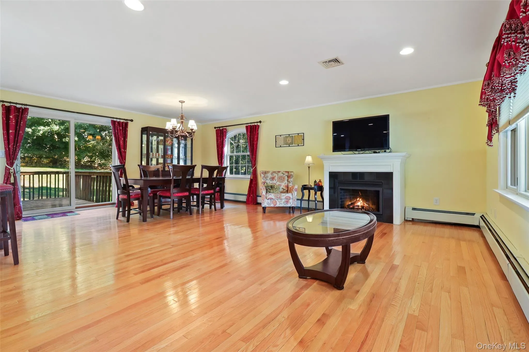 3832 Valleyview Street, Yorktown, NY, 3 Bedrooms Bedrooms, 7 Rooms Rooms,2 BathroomsBathrooms,Residential,For Rent,Valleyview,0,1050876 3832 Valleyview Street, Yorktown, NY, 3 Bedrooms Bedrooms, 7 Rooms Rooms,2 BathroomsBathrooms,Residential,For Rent,Valleyview,0,1050876