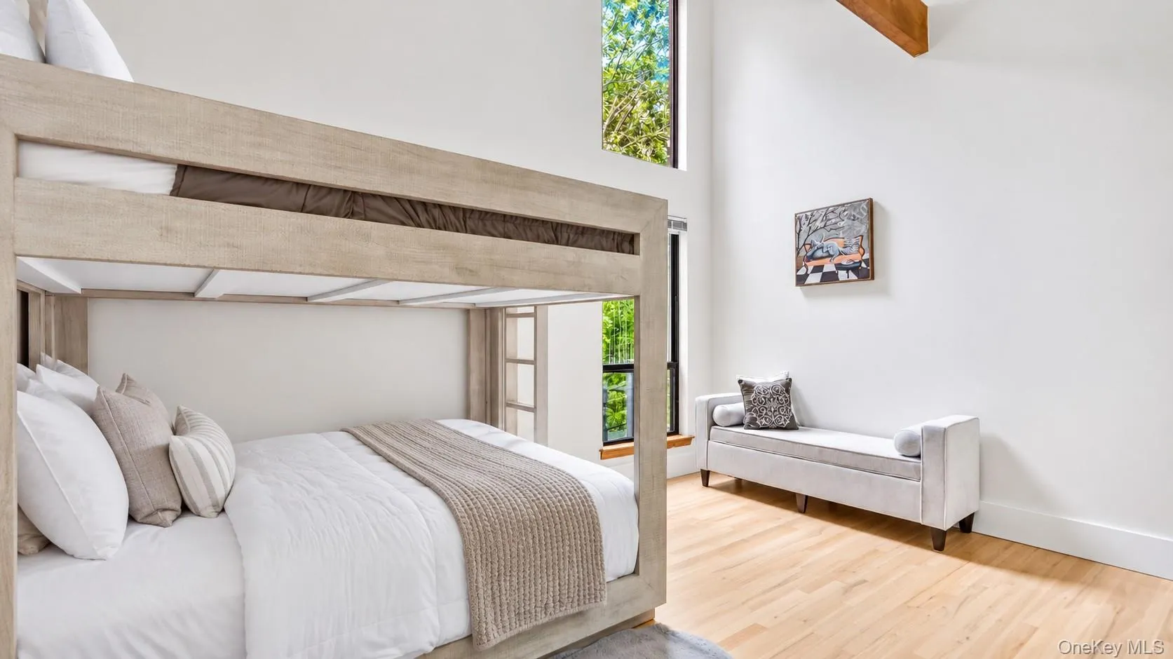 29 Blue Jay Way, East Hampton, NY, 4 Bedrooms Bedrooms, 12 Rooms Rooms,3 BathroomsBathrooms,Residential,For Rent,Blue Jay,0,1050879 29 Blue Jay Way, East Hampton, NY, 4 Bedrooms Bedrooms, 12 Rooms Rooms,3 BathroomsBathrooms,Residential,For Rent,Blue Jay,0,1050879