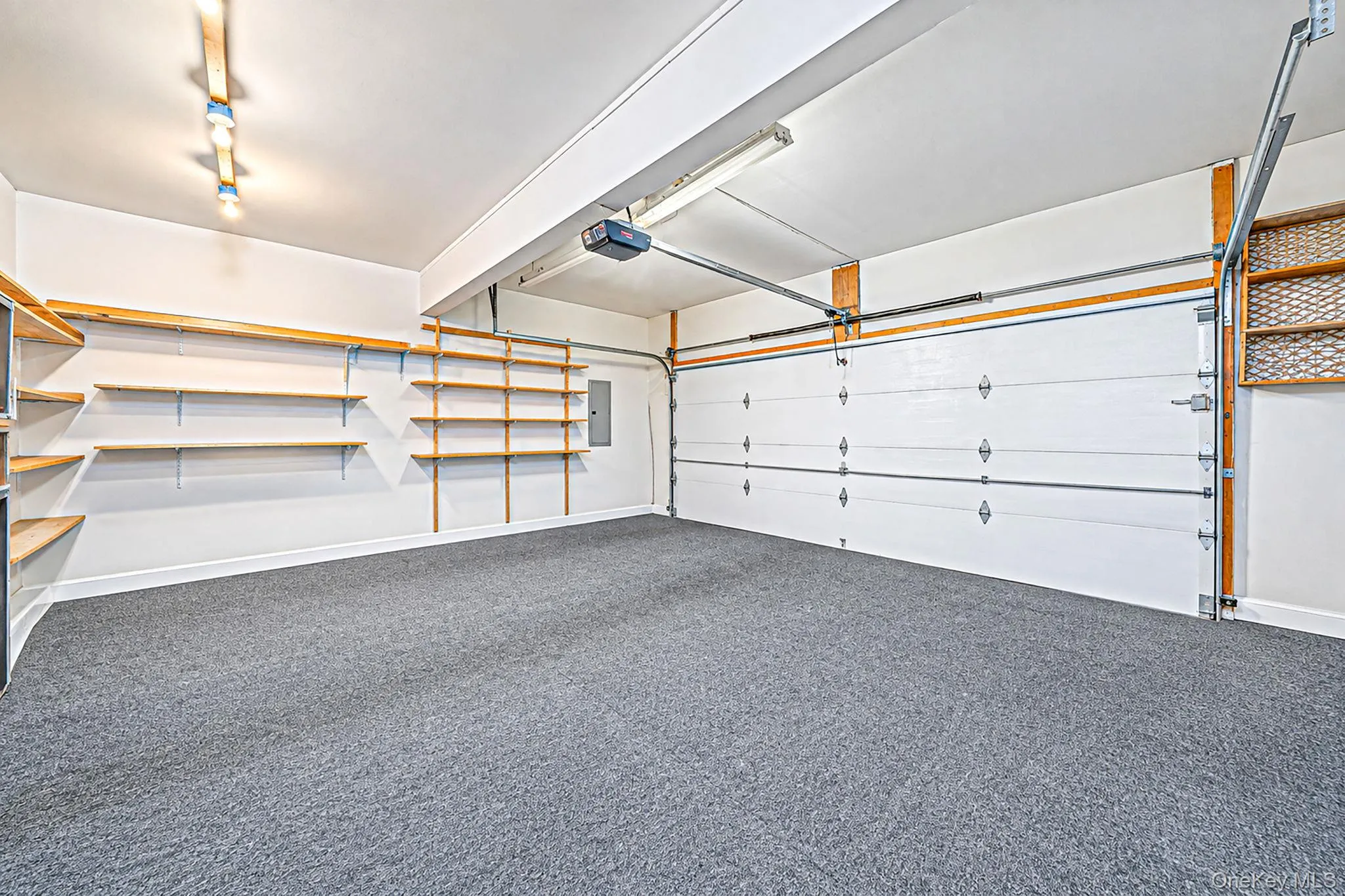 90 Golden Spruce Drive, Riverhead, NY, 3 Bedrooms Bedrooms, 7 Rooms Rooms,3 BathroomsBathrooms,Residential,For Rent,Golden Spruce,0,1050882 90 Golden Spruce Drive, Riverhead, NY, 3 Bedrooms Bedrooms, 7 Rooms Rooms,3 BathroomsBathrooms,Residential,For Rent,Golden Spruce,0,1050882