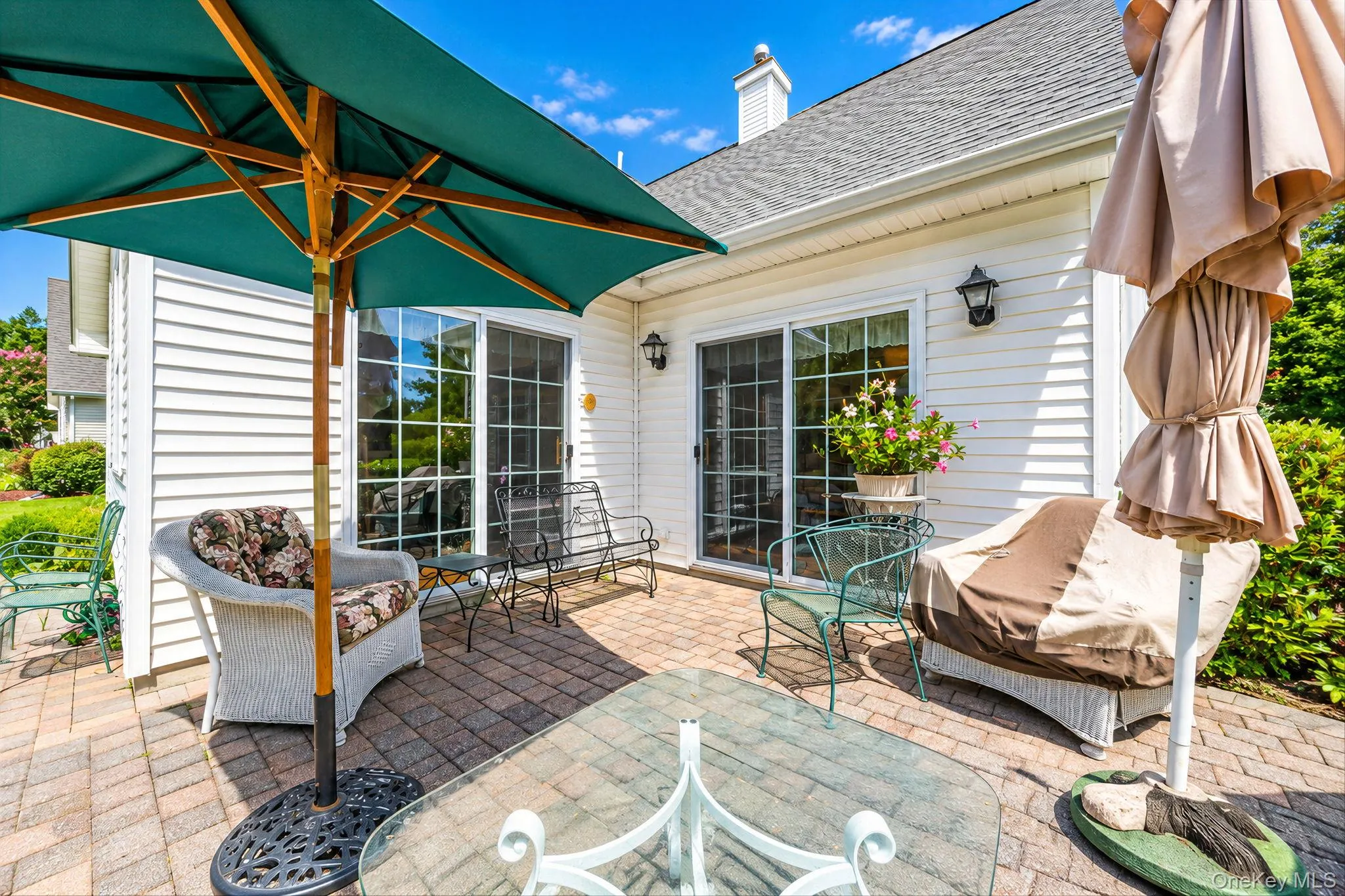 90 Golden Spruce Drive, Riverhead, NY, 3 Bedrooms Bedrooms, 7 Rooms Rooms,3 BathroomsBathrooms,Residential,For Rent,Golden Spruce,0,1050882 90 Golden Spruce Drive, Riverhead, NY, 3 Bedrooms Bedrooms, 7 Rooms Rooms,3 BathroomsBathrooms,Residential,For Rent,Golden Spruce,0,1050882