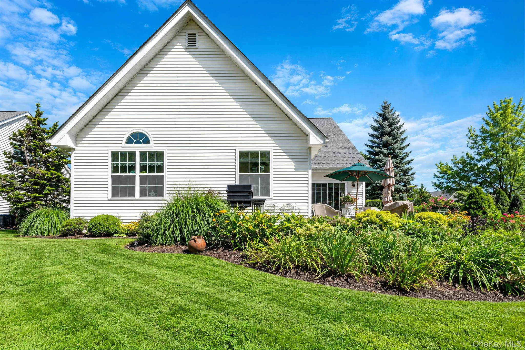 90 Golden Spruce Drive, Riverhead, NY, 3 Bedrooms Bedrooms, 7 Rooms Rooms,3 BathroomsBathrooms,Residential,For Rent,Golden Spruce,0,1050882 90 Golden Spruce Drive, Riverhead, NY, 3 Bedrooms Bedrooms, 7 Rooms Rooms,3 BathroomsBathrooms,Residential,For Rent,Golden Spruce,0,1050882