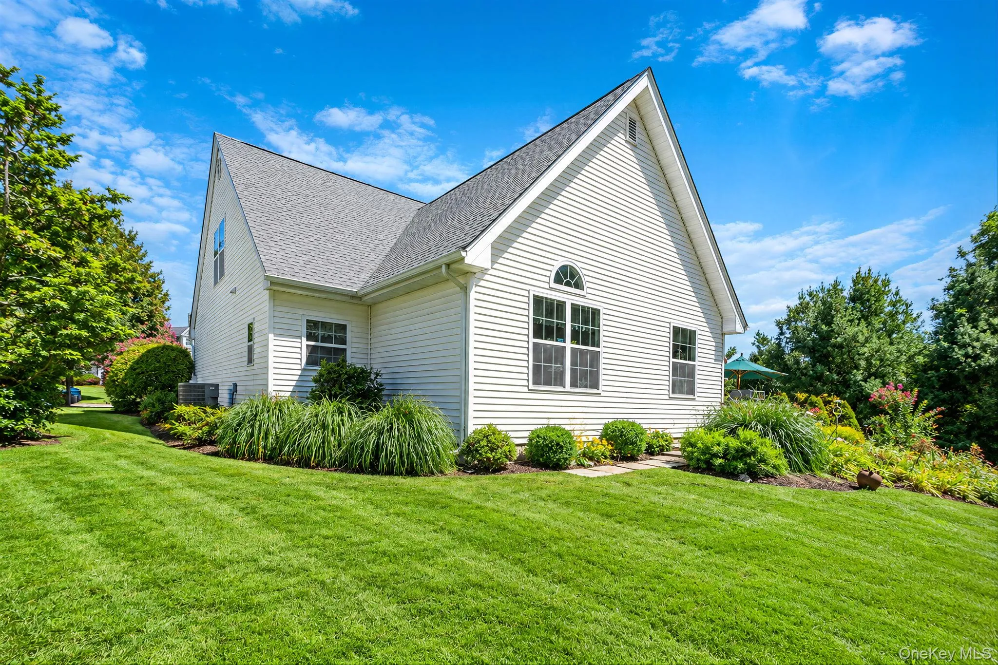 90 Golden Spruce Drive, Riverhead, NY, 3 Bedrooms Bedrooms, 7 Rooms Rooms,3 BathroomsBathrooms,Residential,For Rent,Golden Spruce,0,1050882 90 Golden Spruce Drive, Riverhead, NY, 3 Bedrooms Bedrooms, 7 Rooms Rooms,3 BathroomsBathrooms,Residential,For Rent,Golden Spruce,0,1050882