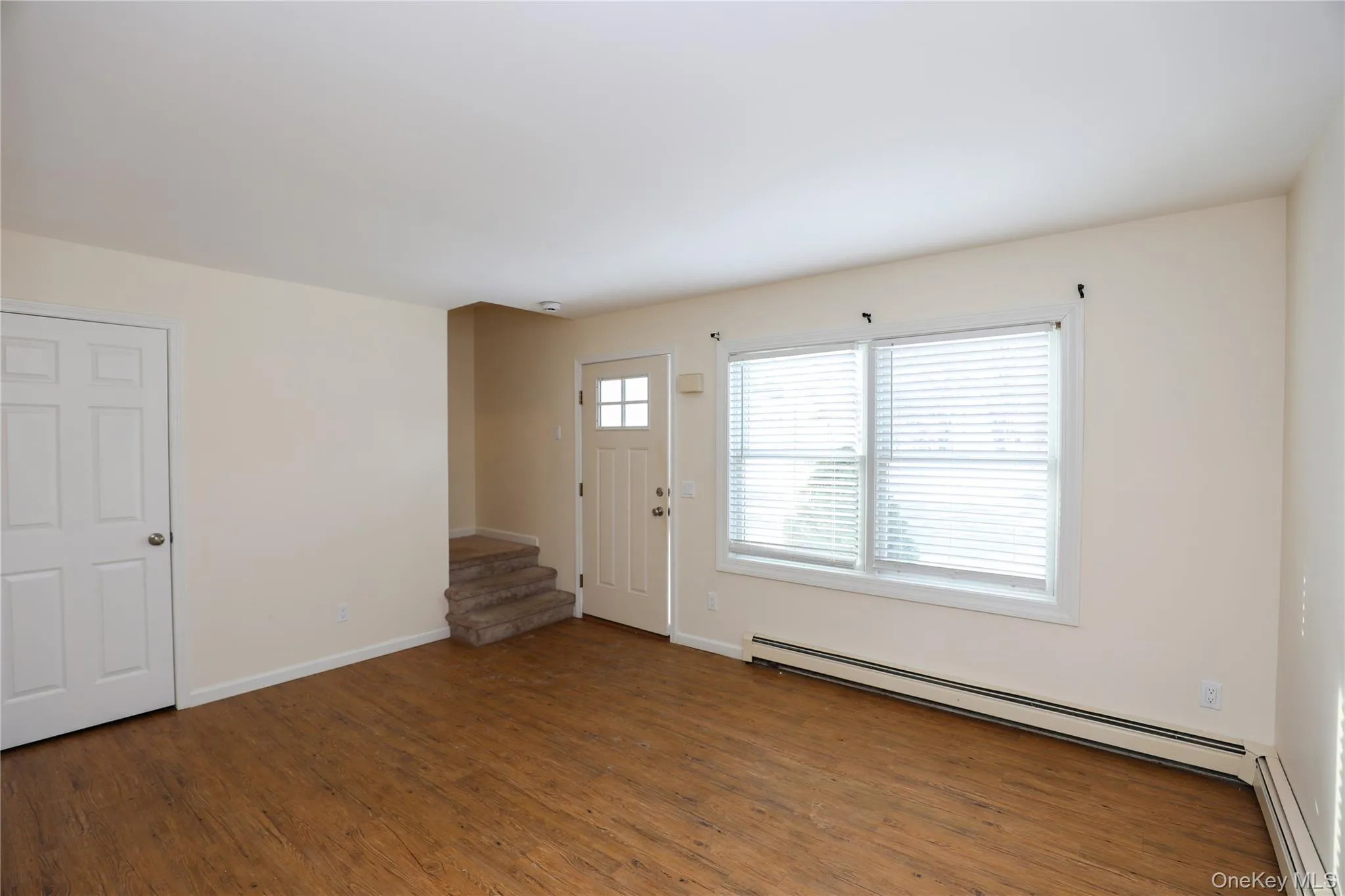 87 Overlook Estates, Saugerties, NY, 2 Bedroom Bedrooms, 5 Room Rooms,1 BathroomBathrooms,Residential Lease,For Rent,Overlook Estates,0,1050883 87 Overlook Estates, Saugerties, NY, 2 Bedroom Bedrooms, 5 Room Rooms,1 BathroomBathrooms,Residential Lease,For Rent,Overlook Estates,0,1050883
